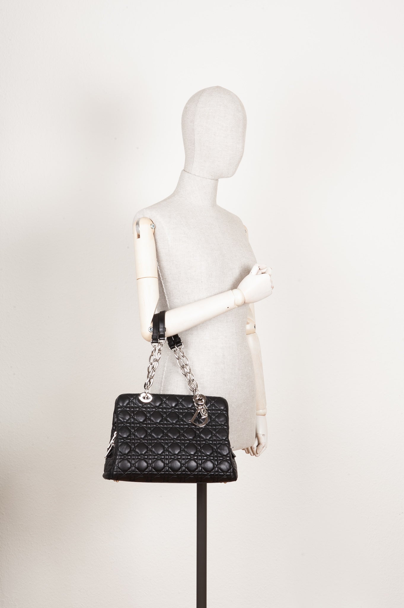 Dior Handbag - Rovelle Bags