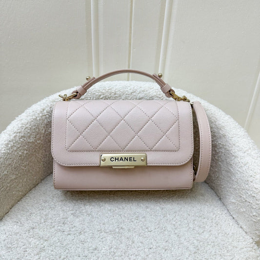 Chanel 17C Click Label Shoulder Shoulder Bag - Rovelle Bags