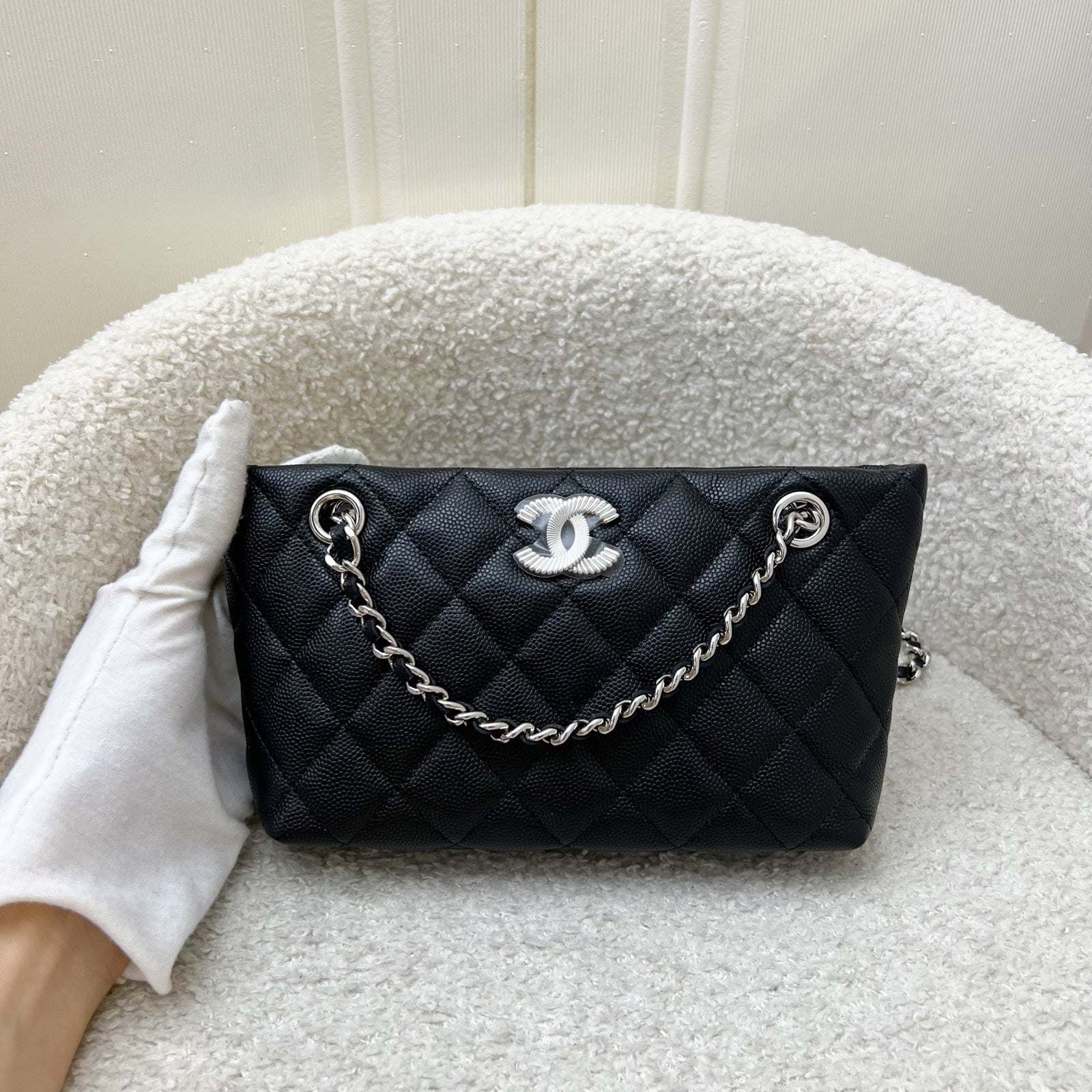 Chanel 25C Mini Clutch with Chain Clutch Bag - Rovelle Bags