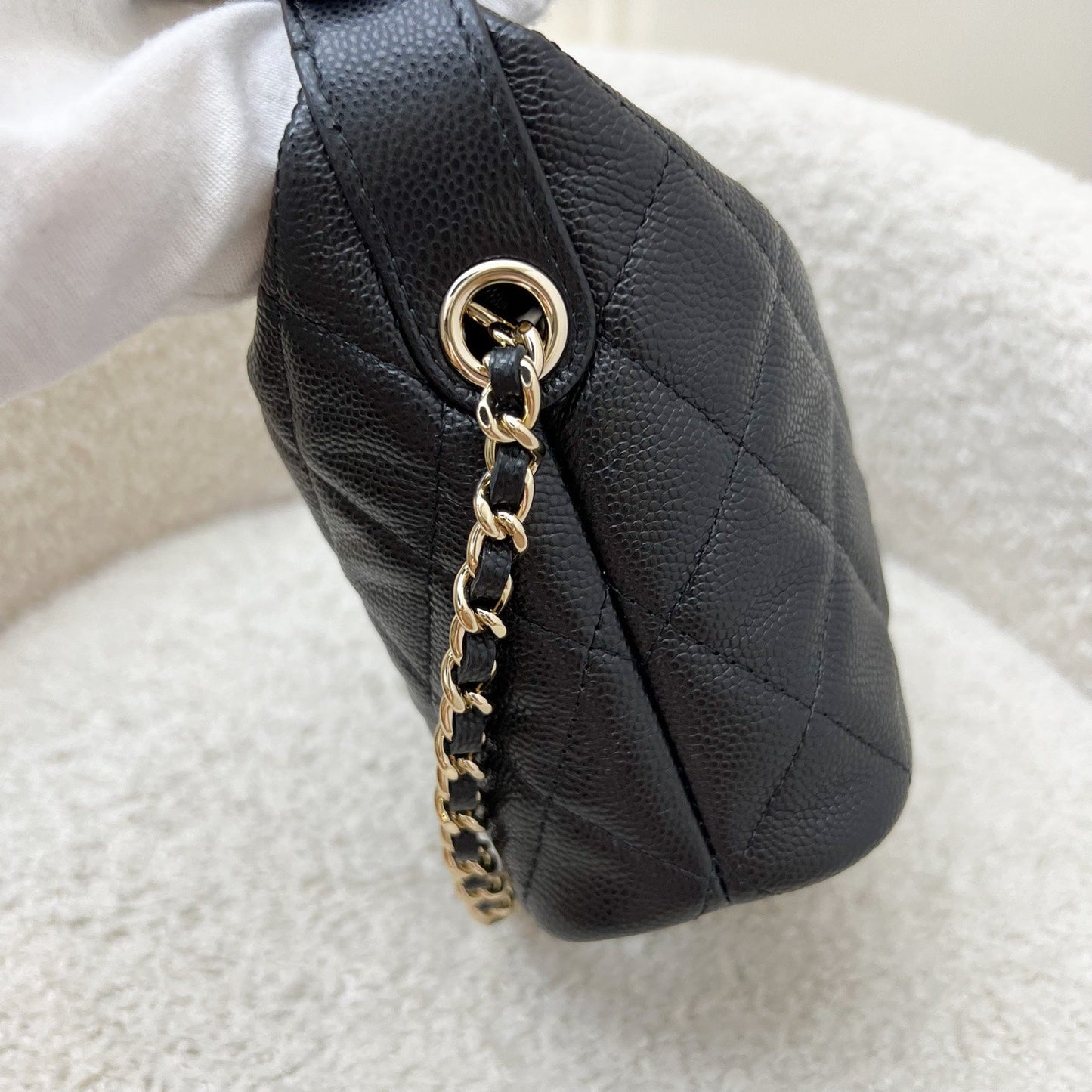 Chanel 25C Quilted Hobo Clutch on Shoulder Bag - Rovelle Bags