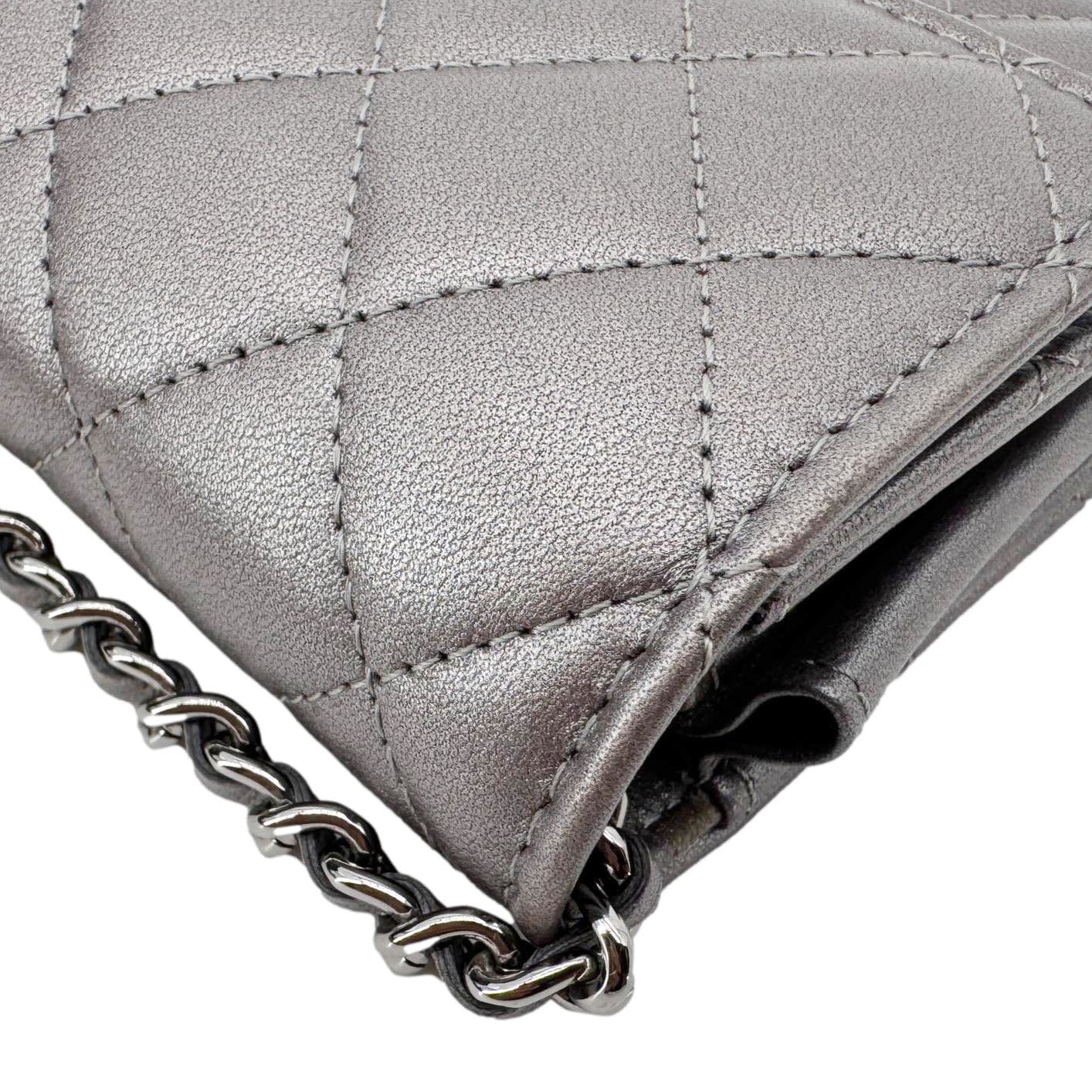 CHANEL Pearl My Shoulder Mini Lambskin Quilted Leather Wallet Silver