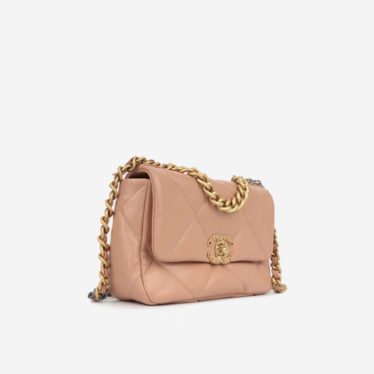 Chanel Chanel 19 Shoulder Bag - Rovelle Bags