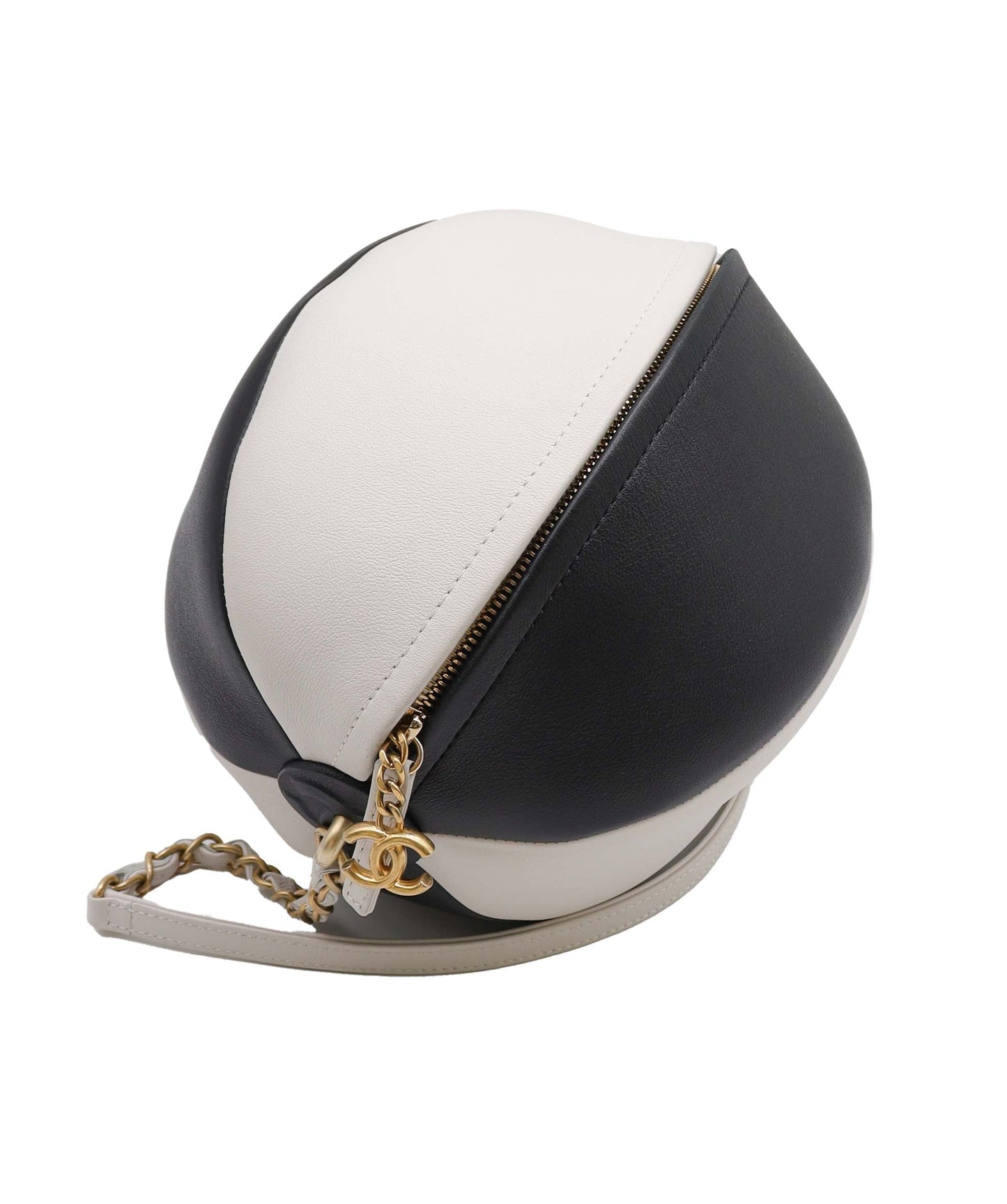 Chanel Shoulder Bag - Almora Bags