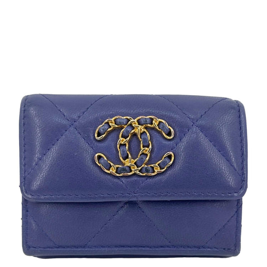 CHANEL 19 Flap Small Quilted Goatskin Leather Bifold Wallet Purple