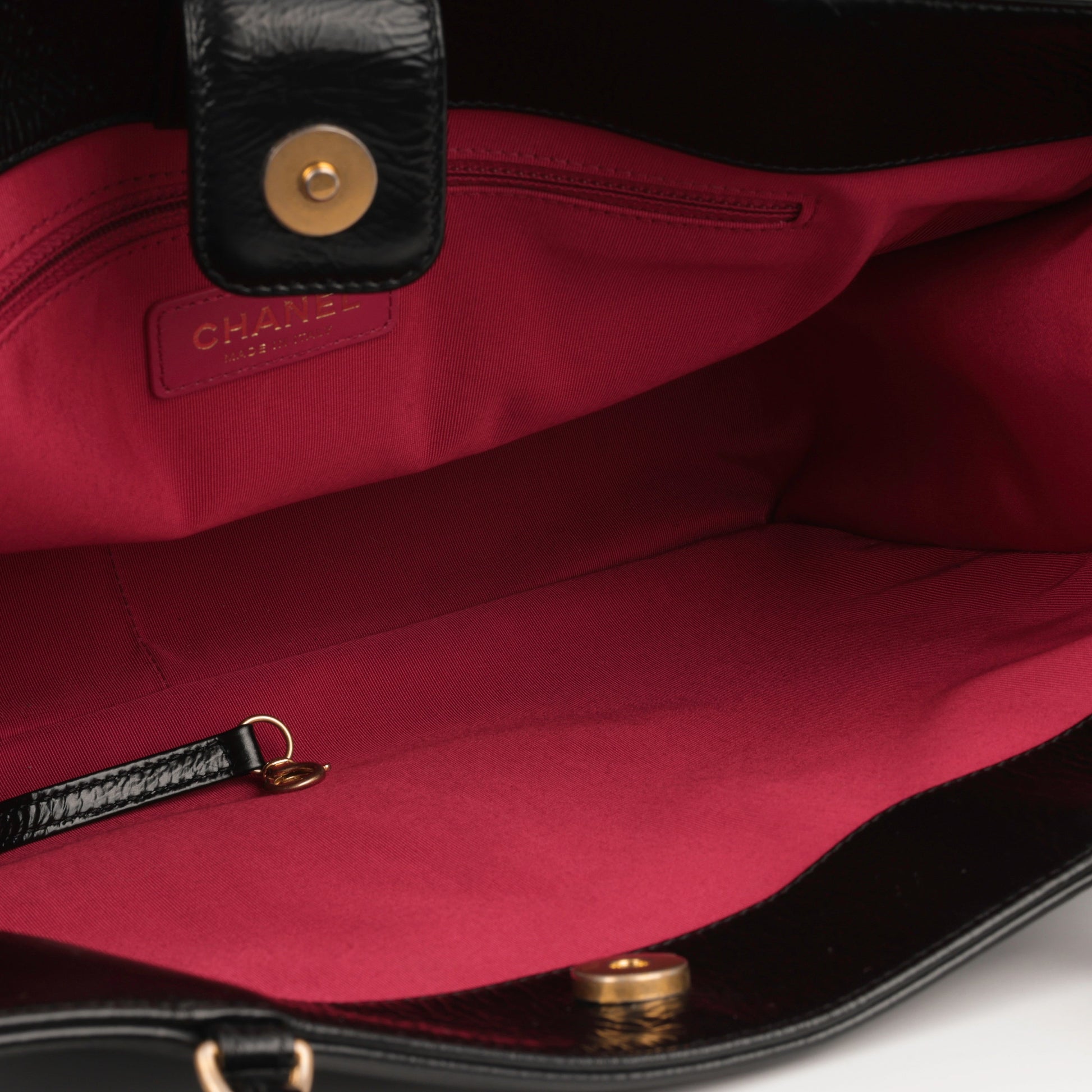 Chanel Shopping Tote Tote - Rovelle Bags