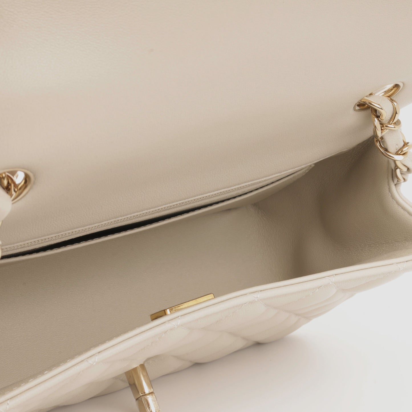 Chanel Classic Flap Shoulder Bag - Rovelle Bags
