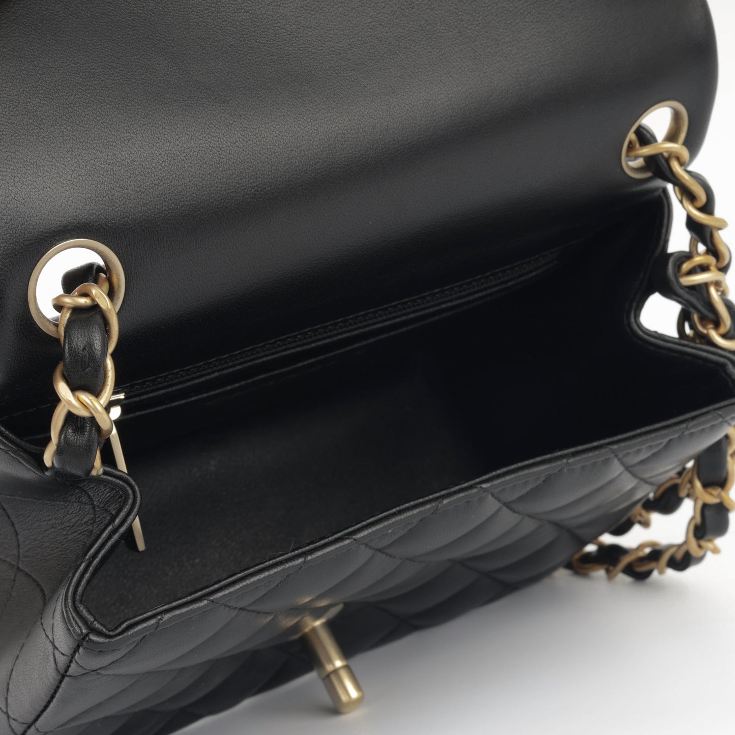 Chanel Classic Flap Shoulder Bag - Rovelle Bags