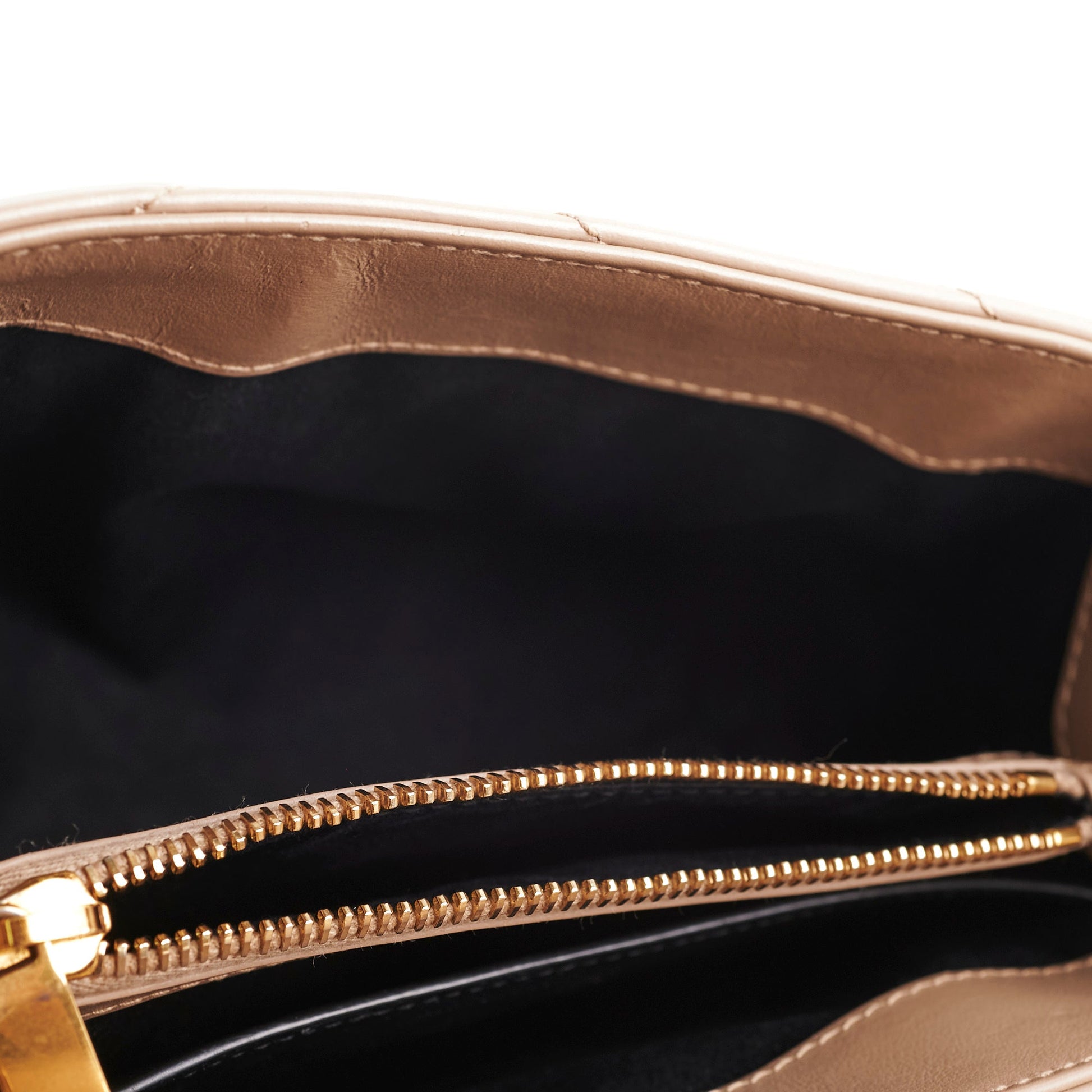 Saint Laurent Lou Handbag - Rovelle Bags