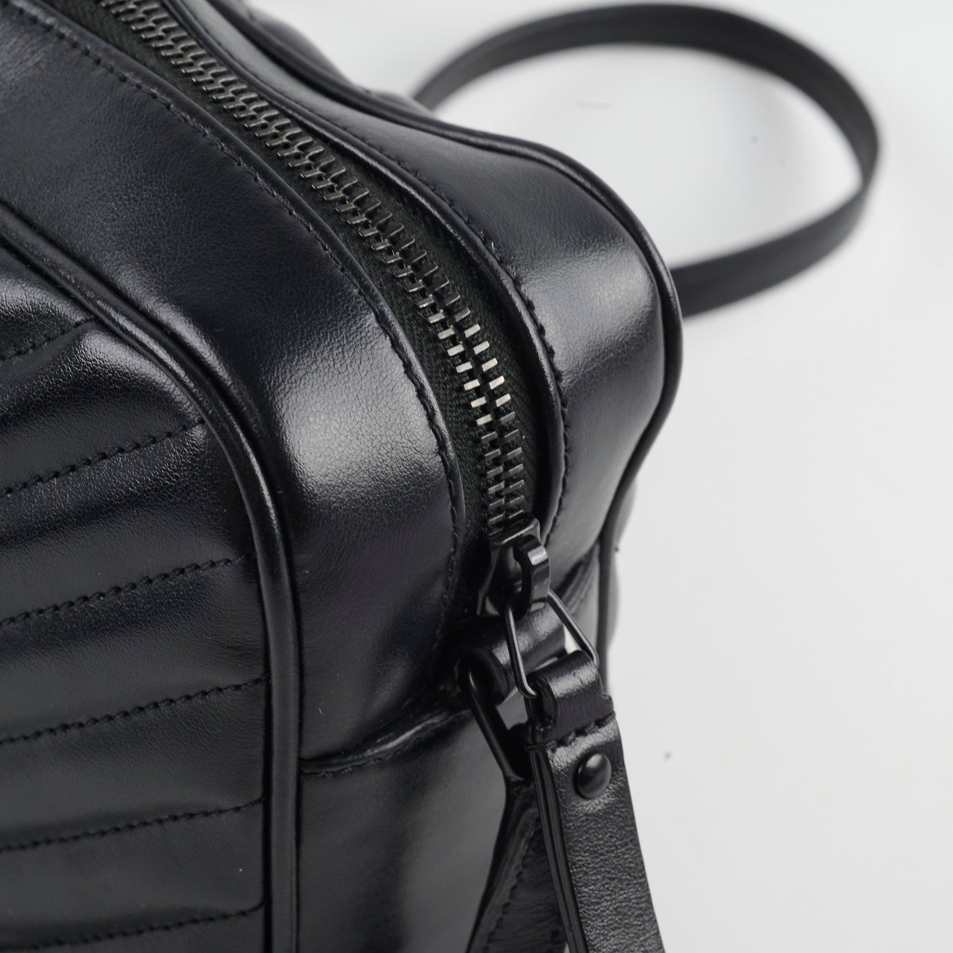 Saint Laurent Lou Crossbody - Rovelle Bags