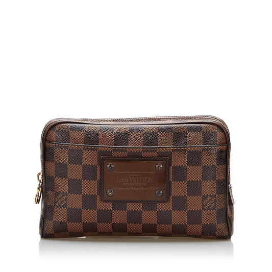 Louis Vuitton Damier Ebene Brooklyn Bum Bag (SHG-iDoyVW)