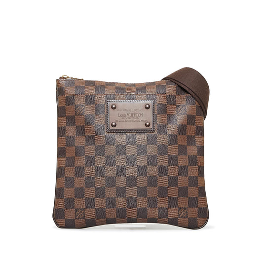 Louis Vuitton Damier Ebene Brooklyn Flat Pochette (SHG-ggyGpE)