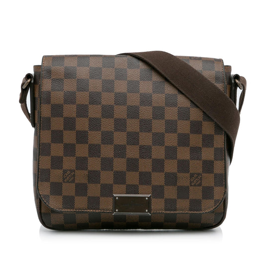Louis Vuitton Damier Ebene District PM (SHG-Q9WNOO)