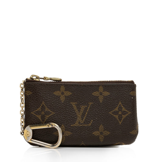 Louis Vuitton Monogram Canvas Key Pouch (SHF-lwo6sC)