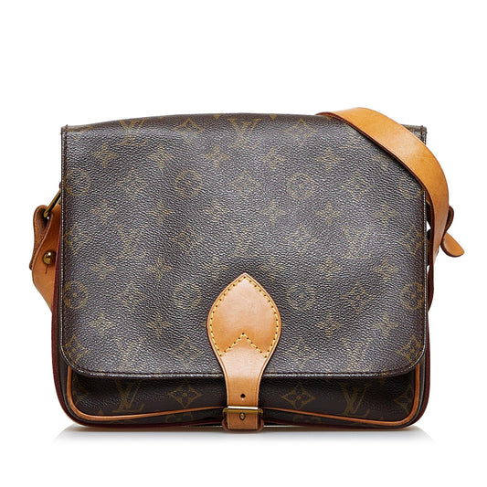 Louis Vuitton Monogram Cartouchiere MM (SHG-vrl8tu)