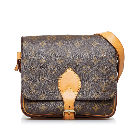Louis Vuitton Monogram Cartouchiere MM (SHG-VgnUIA)