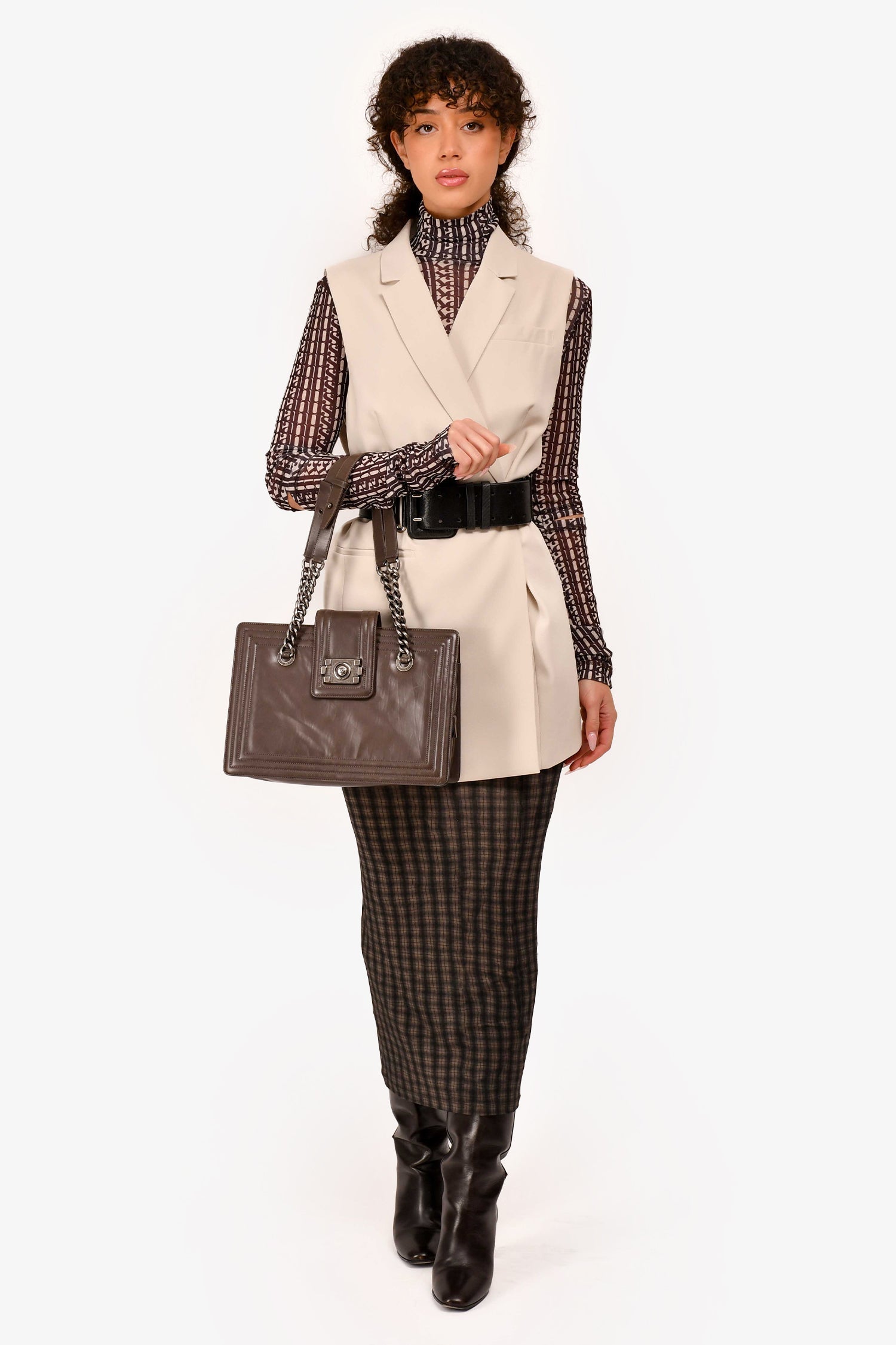 Chanel Boy Handbag - Rovelle Bags