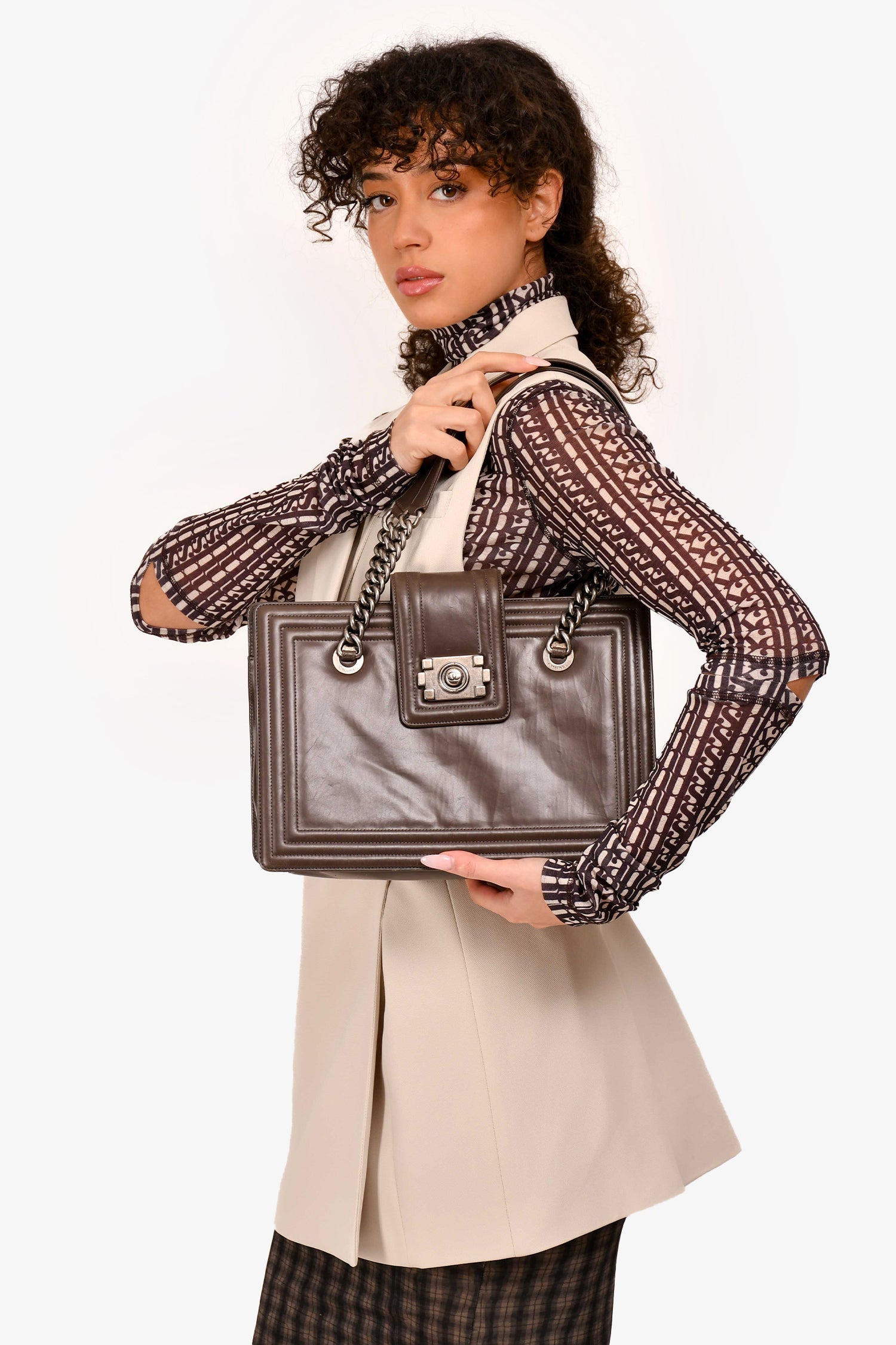 Chanel Boy Handbag - Rovelle Bags