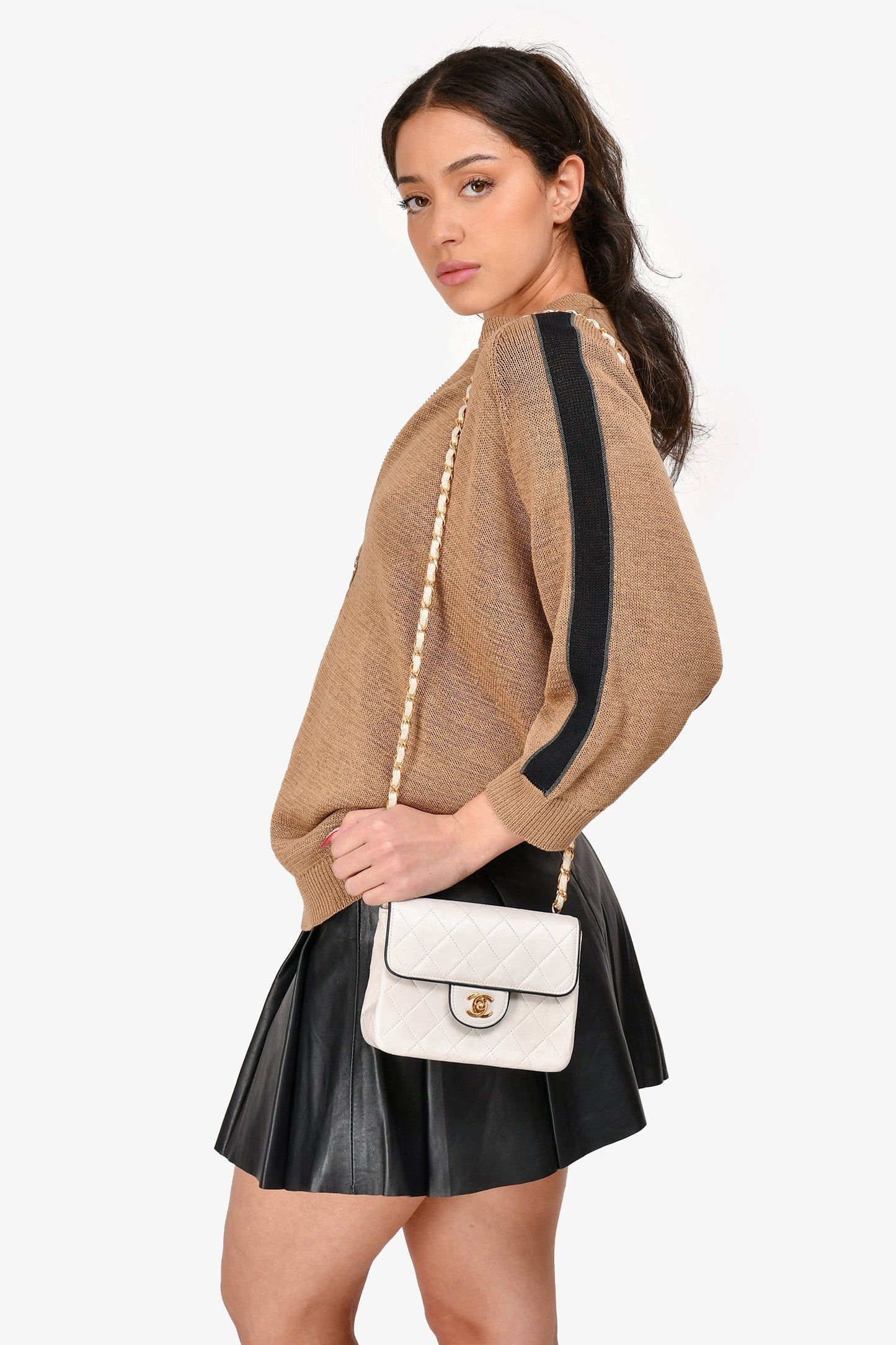 Chanel ™ 1989-91 White/Black Flap Bag - Rovelle Bags