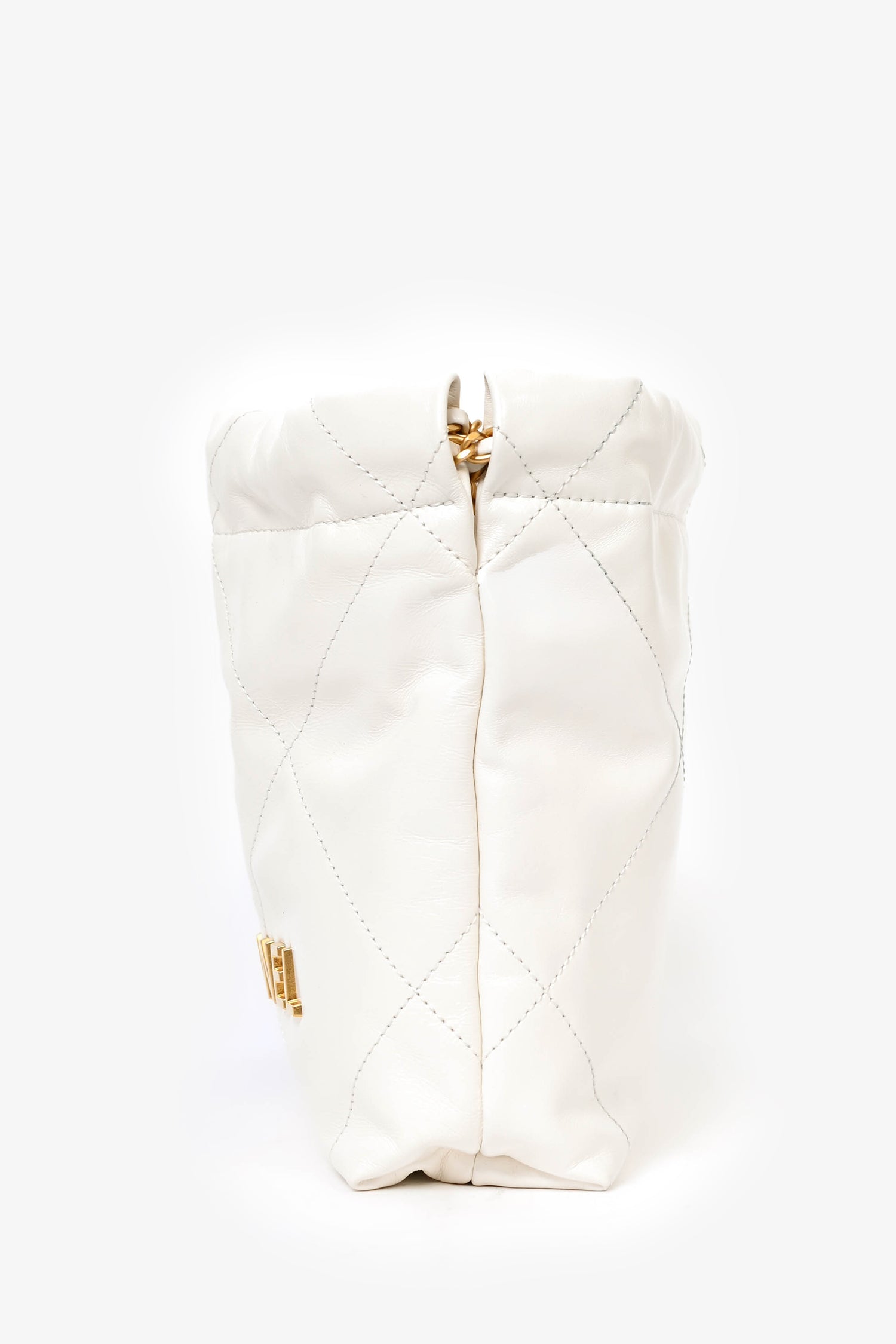 Chanel ™ 22 White Shoulder Bag - Rovelle Bags