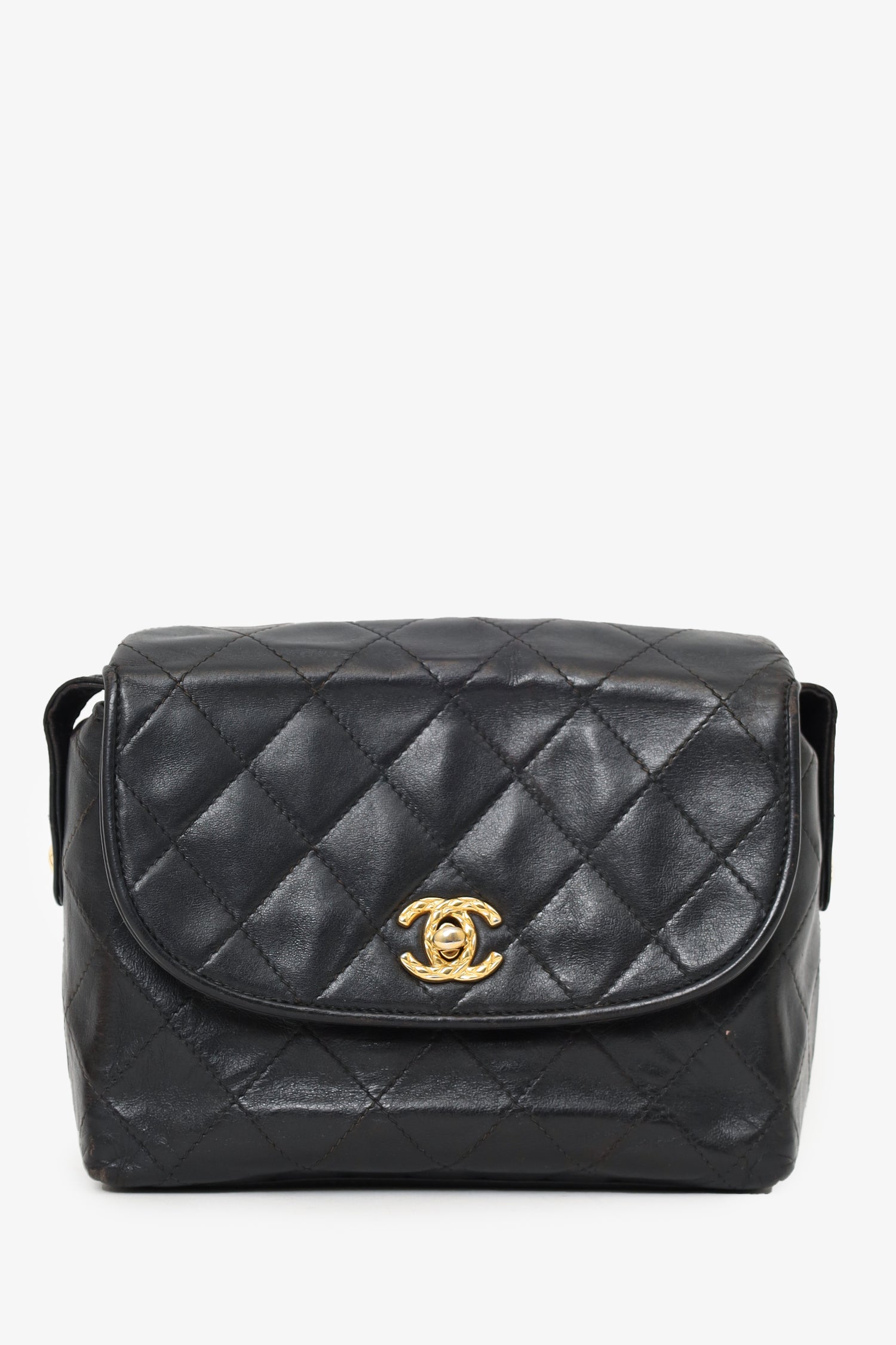 Chanel ™ 1991-94 Black Shoulder Bag - Rovelle Bags