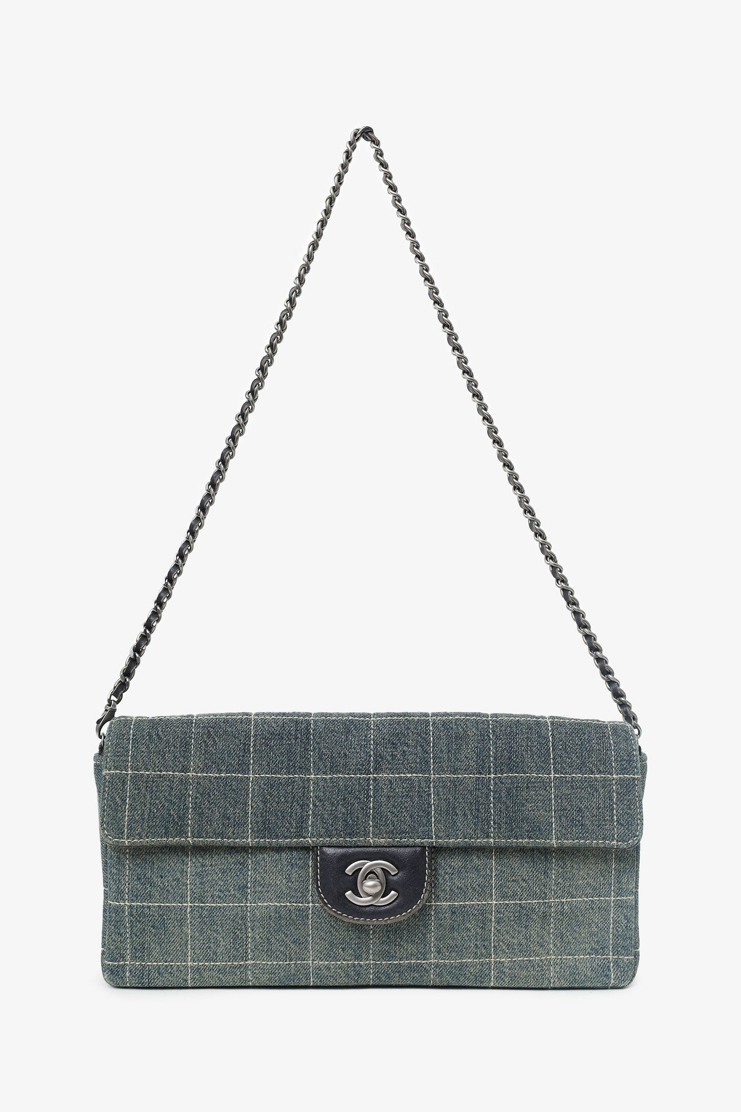Chanel ™ 2000-02 Blue Shoulder Bag - Rovelle Bags