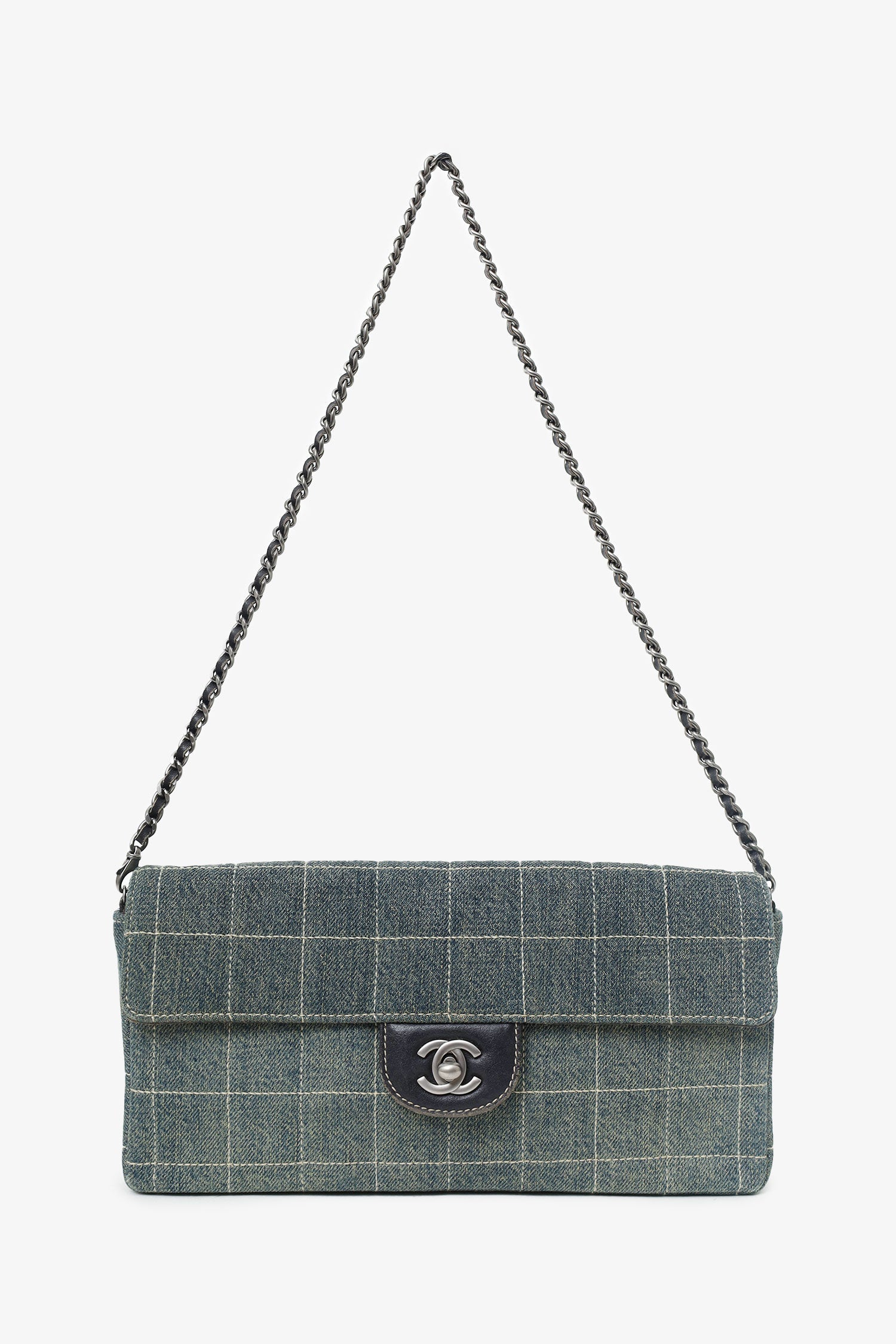 Chanel ™ 2000-02 Blue Shoulder Bag - Rovelle Bags
