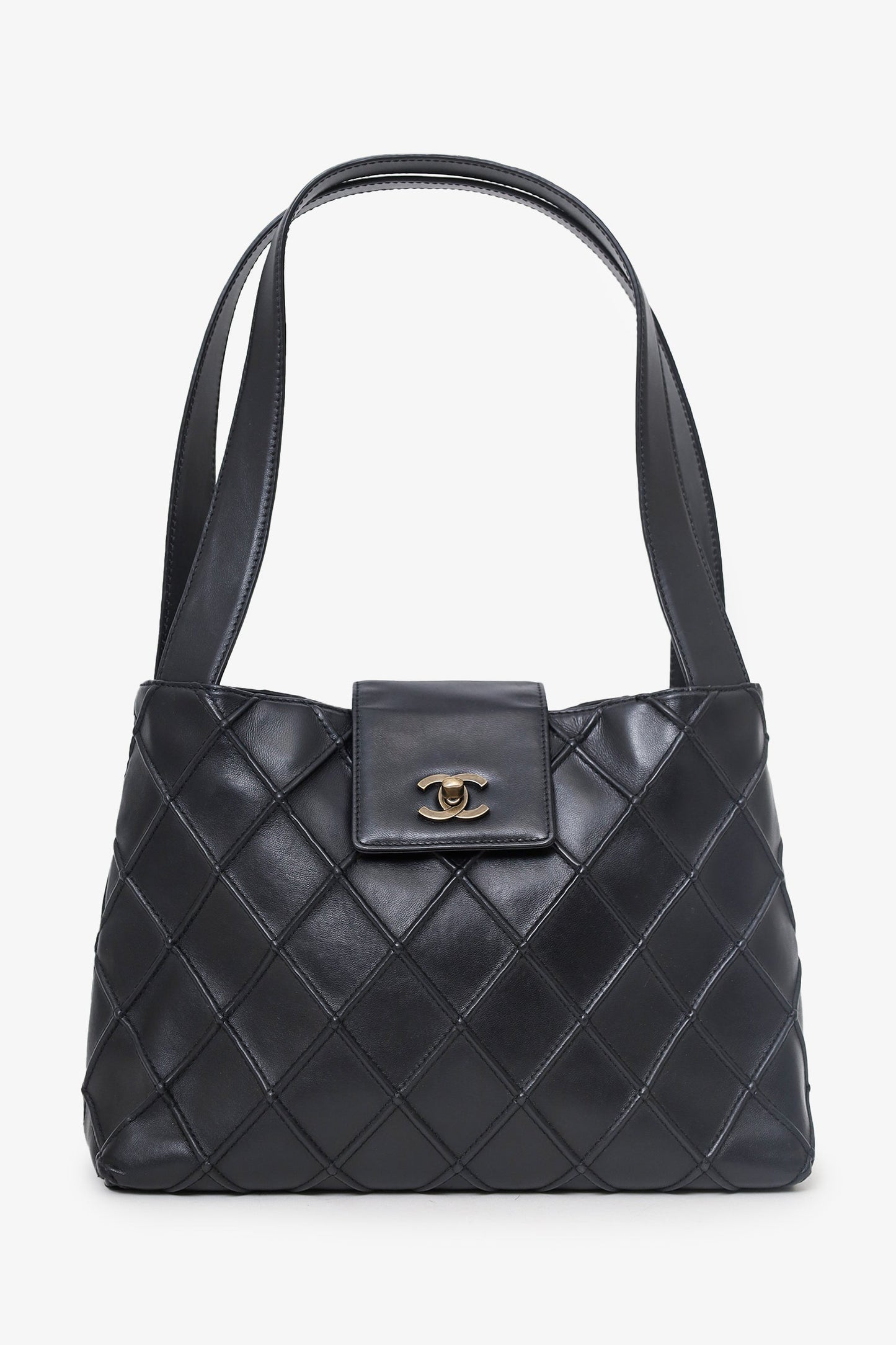 Chanel ™ 2000-02 Black Shoulder Bag - Rovelle Bags