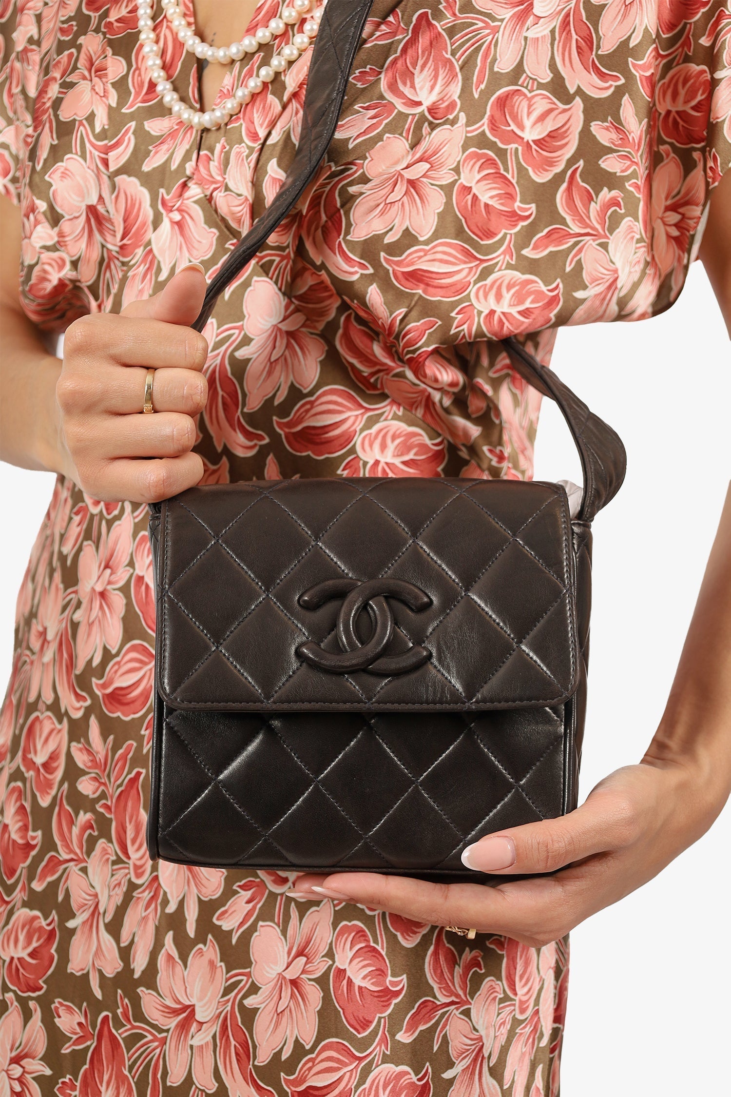 Chanel ™ 1991-94 So Shoulder Bag - Rovelle Bags