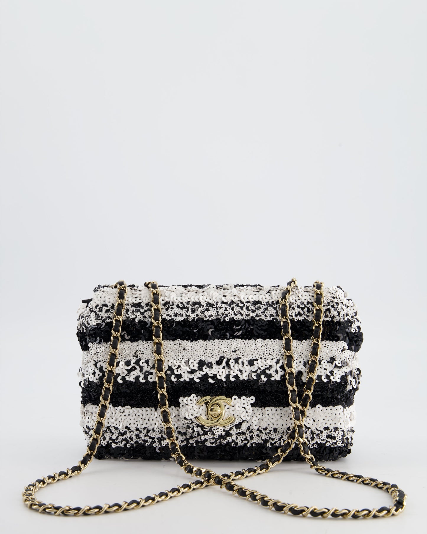 Chanel *HOT* Chanel Black and White Flap Bag - Rovelle Bags