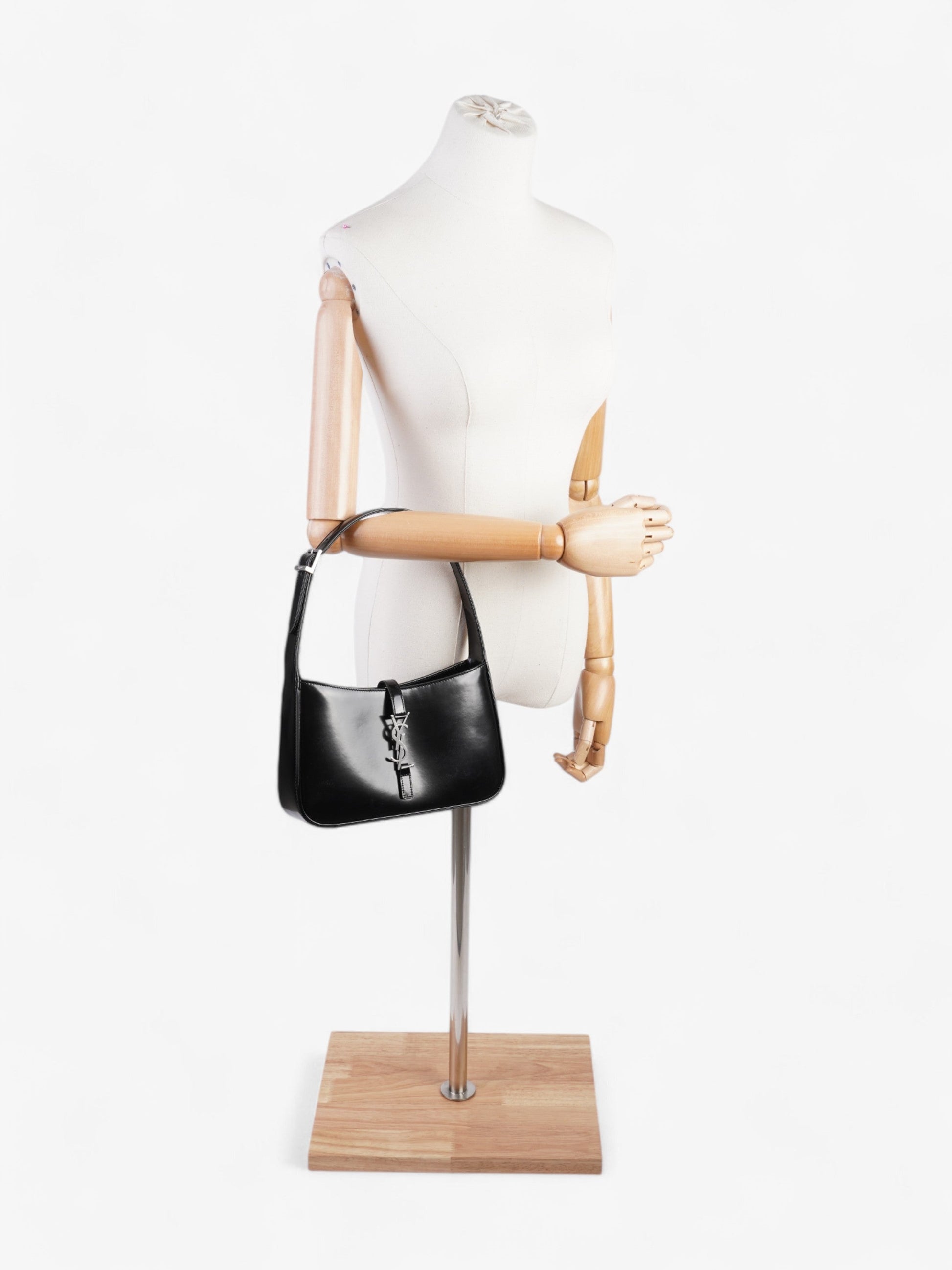 Saint Laurent Le 5 A 7 Shoulder Bag - Rovelle Bags
