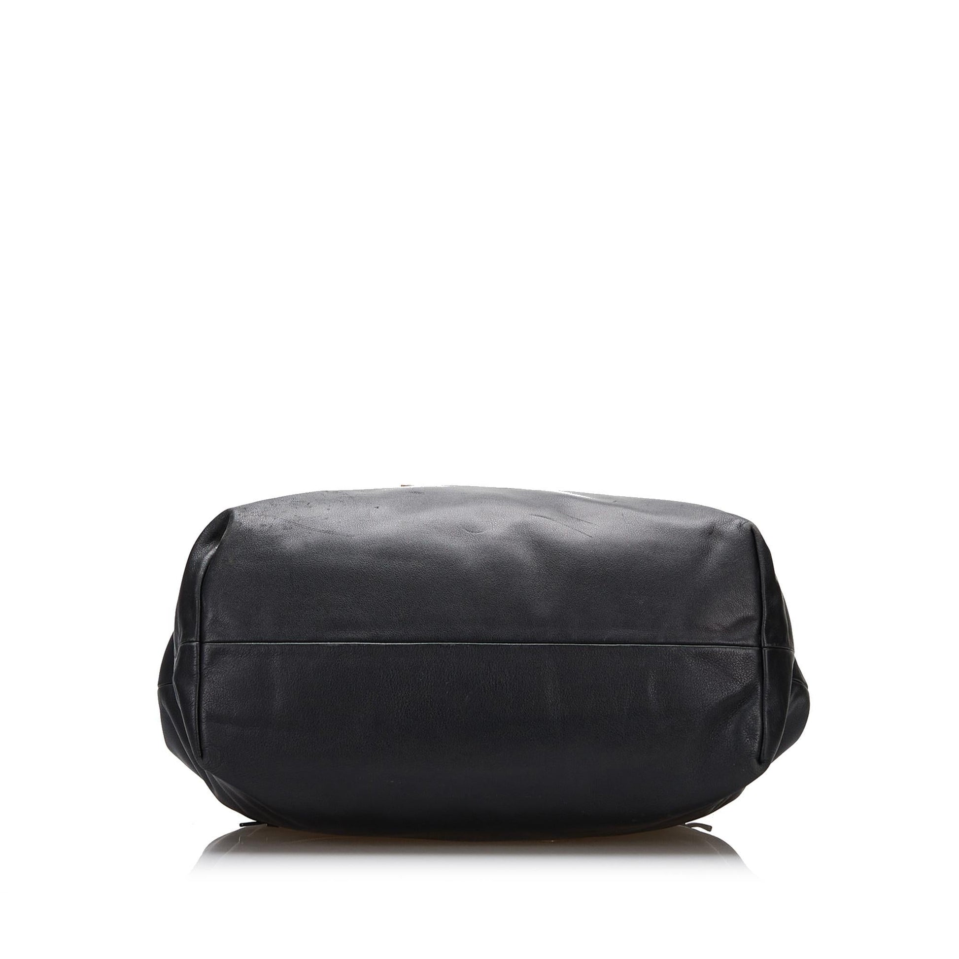 Prada Vitello Daino Tote Handbag - Rovelle Bags