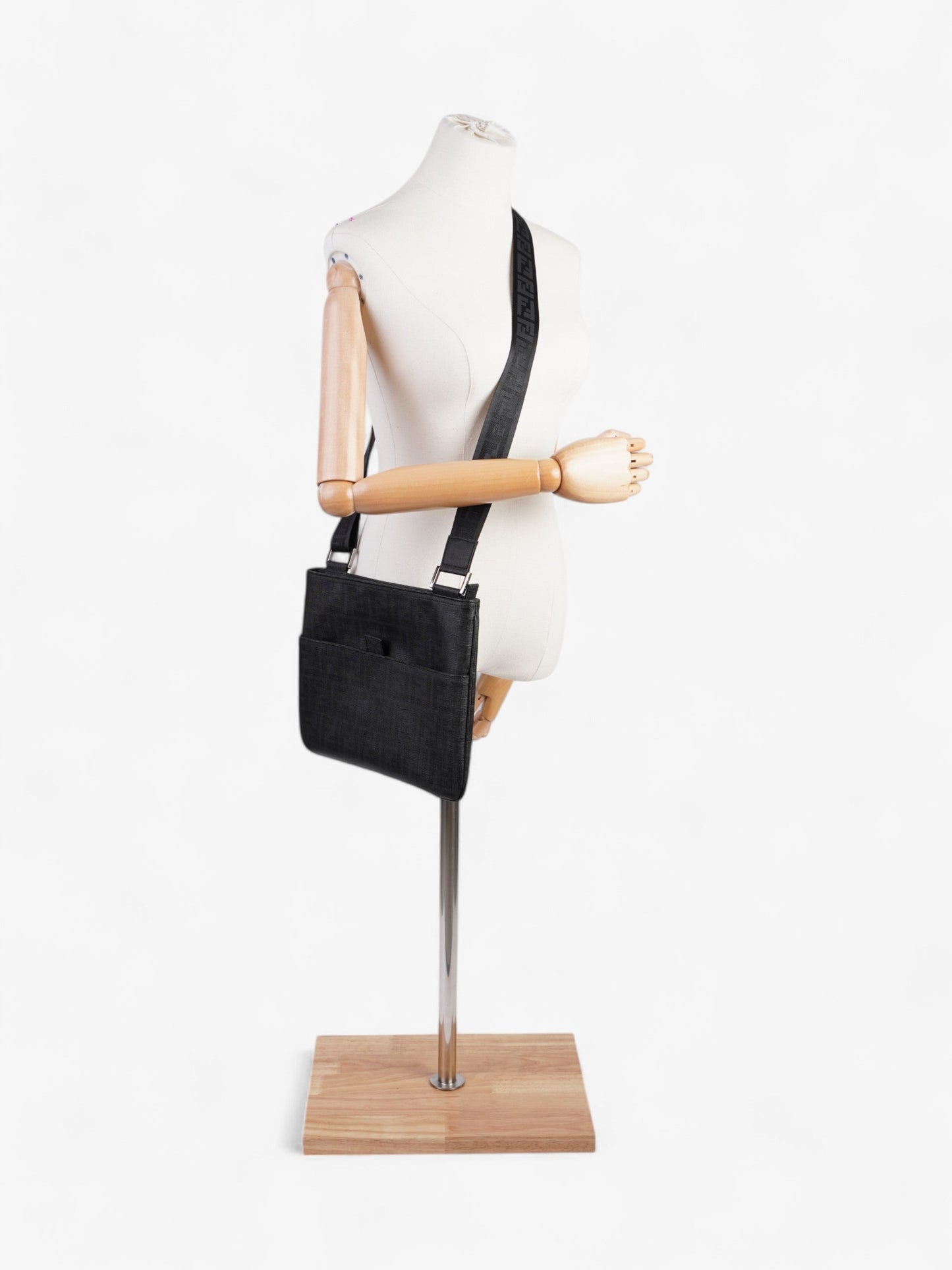 Fendi Shoulder Bag - Rovelle Bags