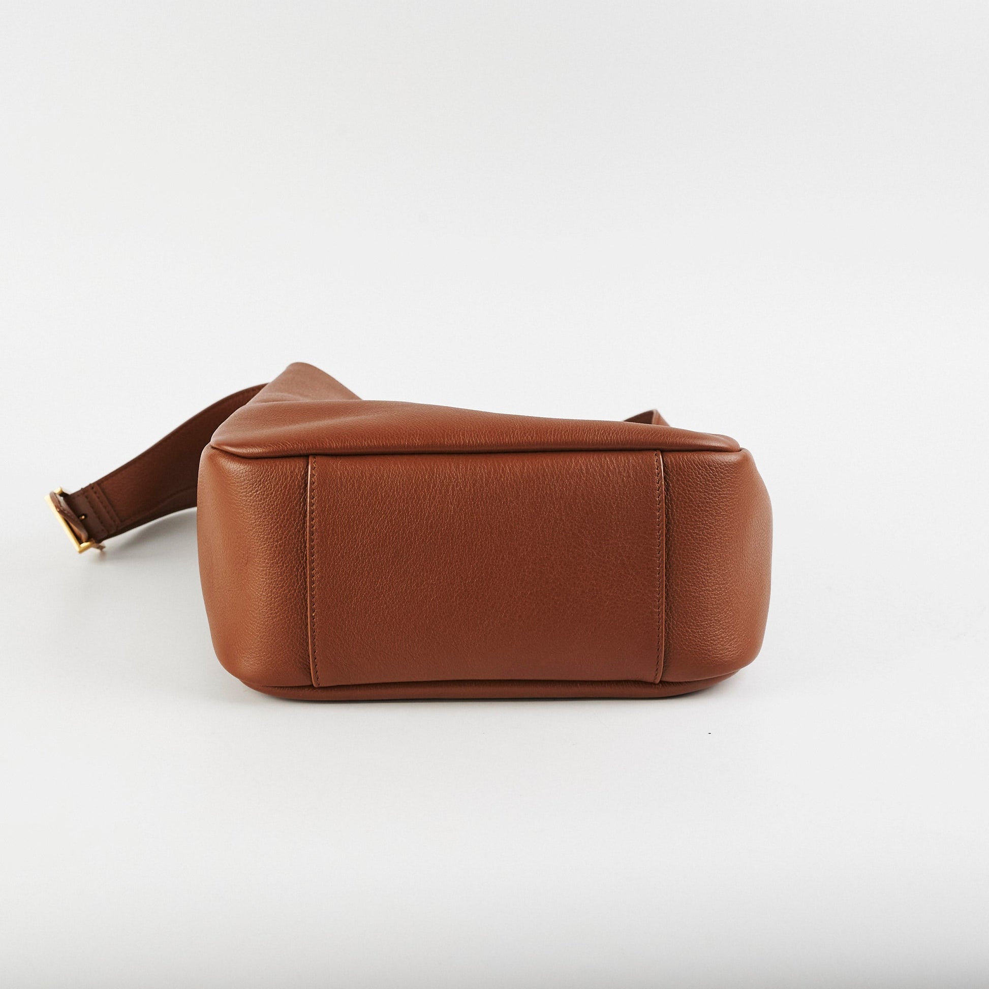 Saint Laurent Le 5 A 7 Tote - Rovelle Bags
