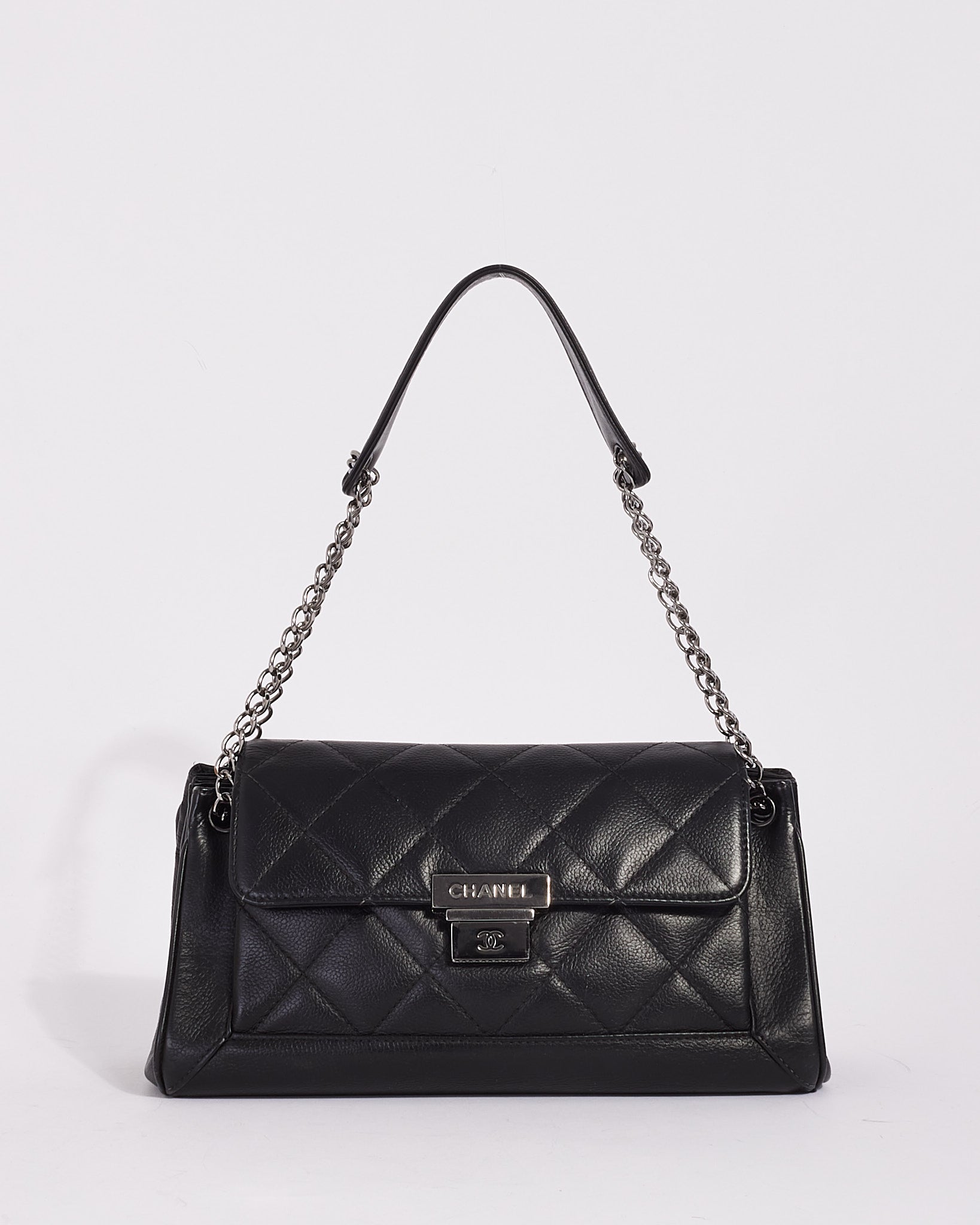 Chanel Shoulder Bag - Almora Bags