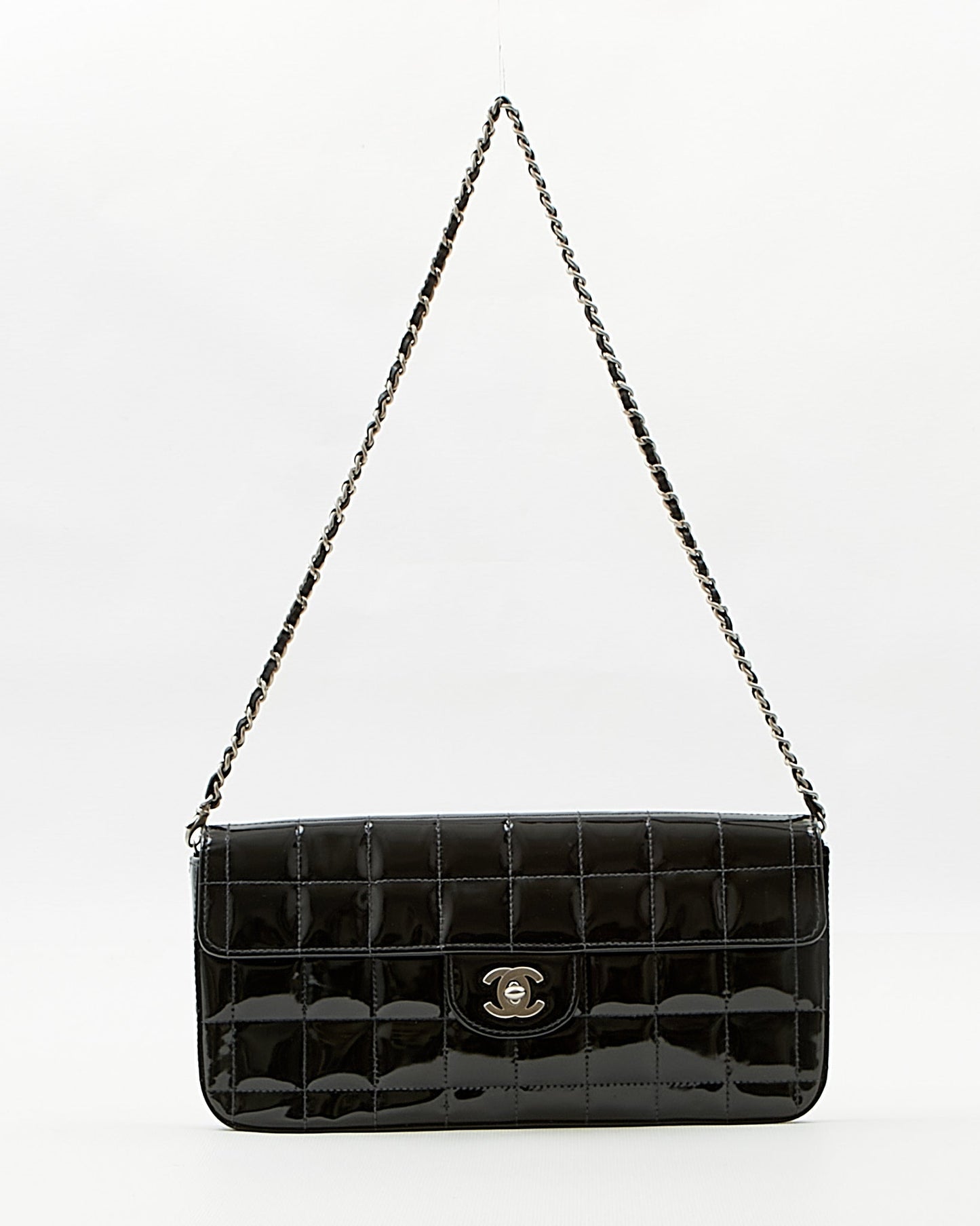 Chanel Shoulder Bag - Almora Bags