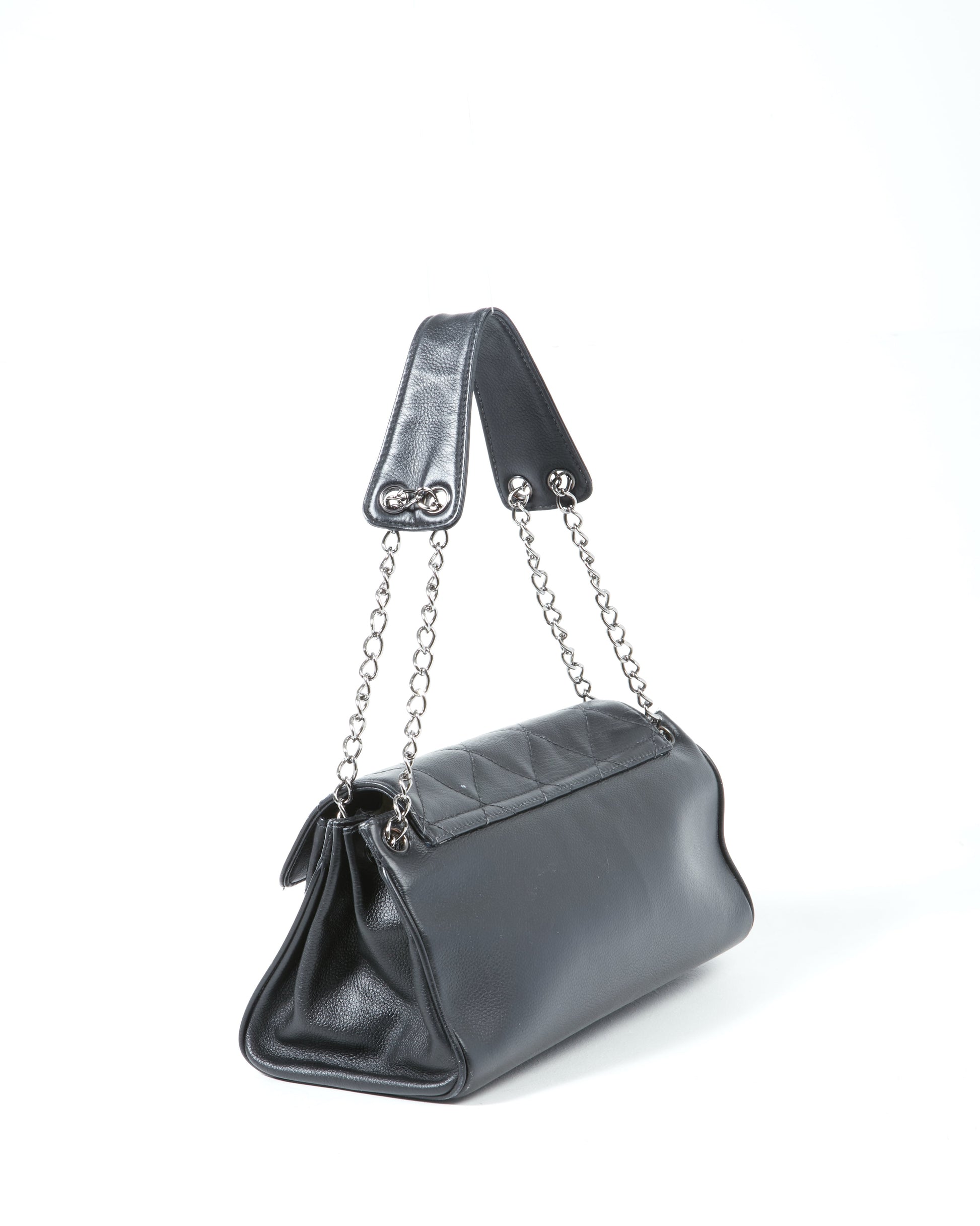 Chanel Shoulder Bag - Almora Bags