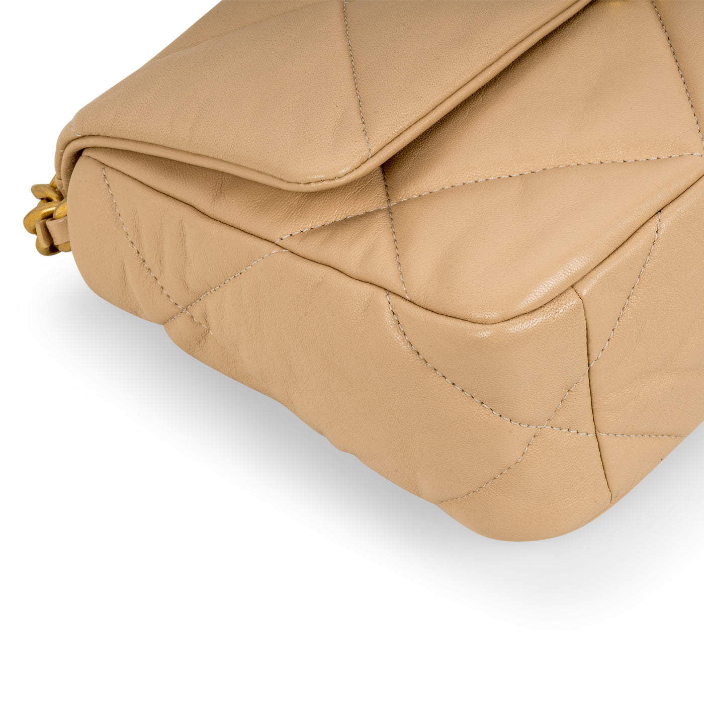 Chanel Chanel 19 Shoulder Bag - Rovelle Bags