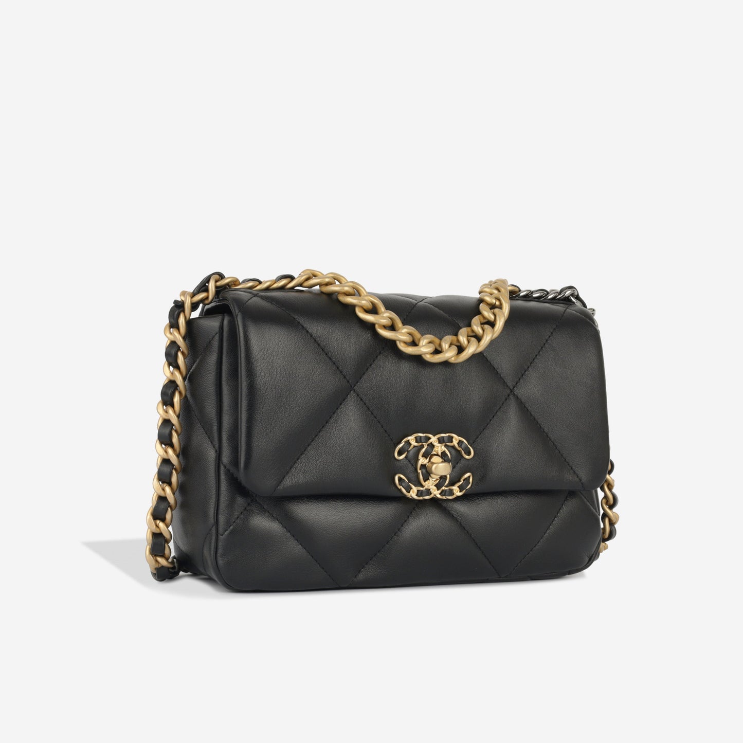 Chanel Chanel 19 Shoulder Bag - Rovelle Bags