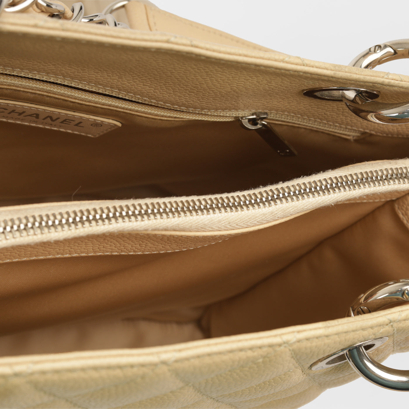 Chanel Shopping Tote Tote - Rovelle Bags