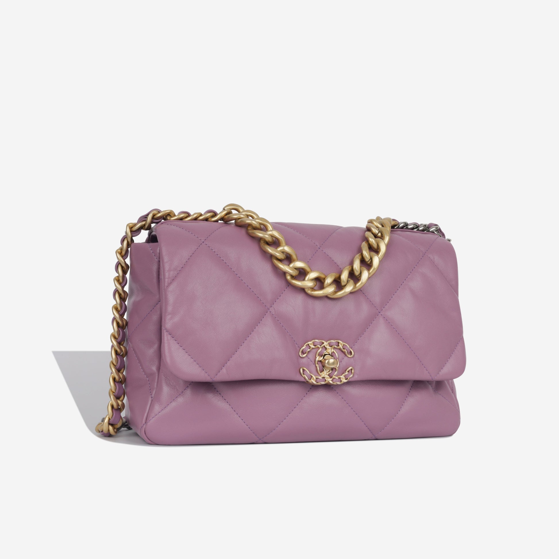 Chanel Chanel 19 Shoulder Bag - Rovelle Bags