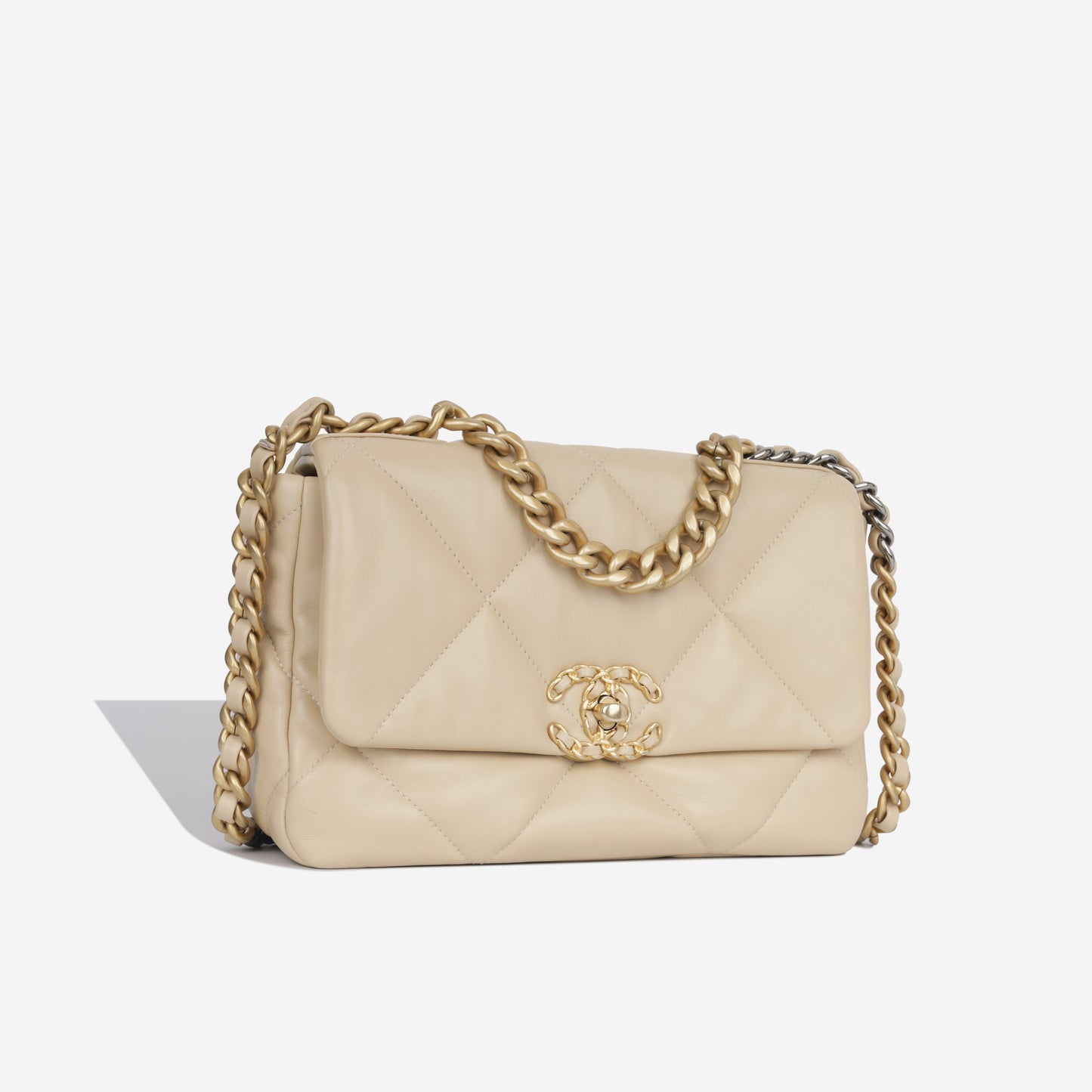 Chanel Chanel 19 Shoulder Bag - Rovelle Bags