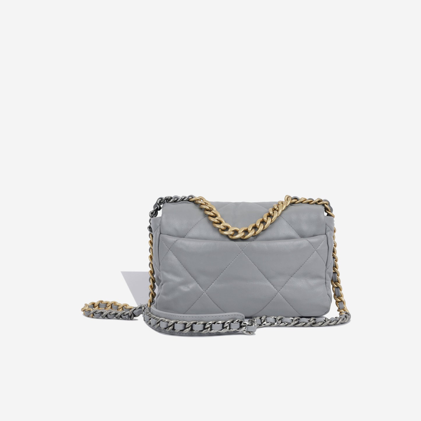 Chanel Chanel 19 Shoulder Bag - Rovelle Bags