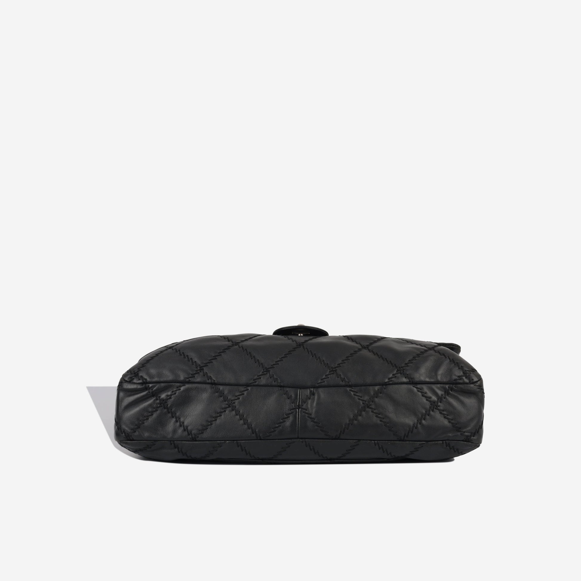 Chanel Shoulder Bag - Rovelle Bags