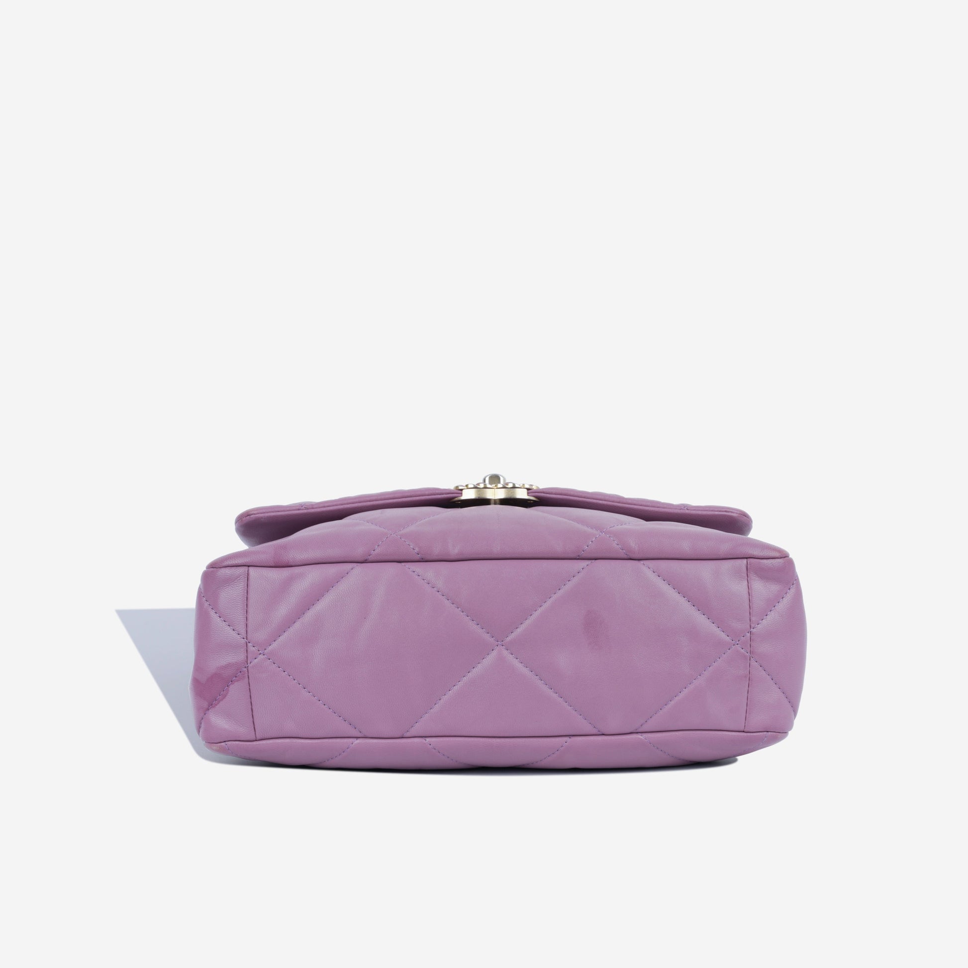 Chanel Chanel 19 Shoulder Bag - Rovelle Bags