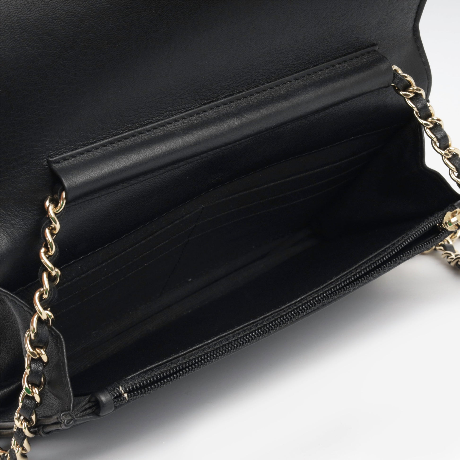Chanel Boy Bag Crossbody - Rovelle Bags