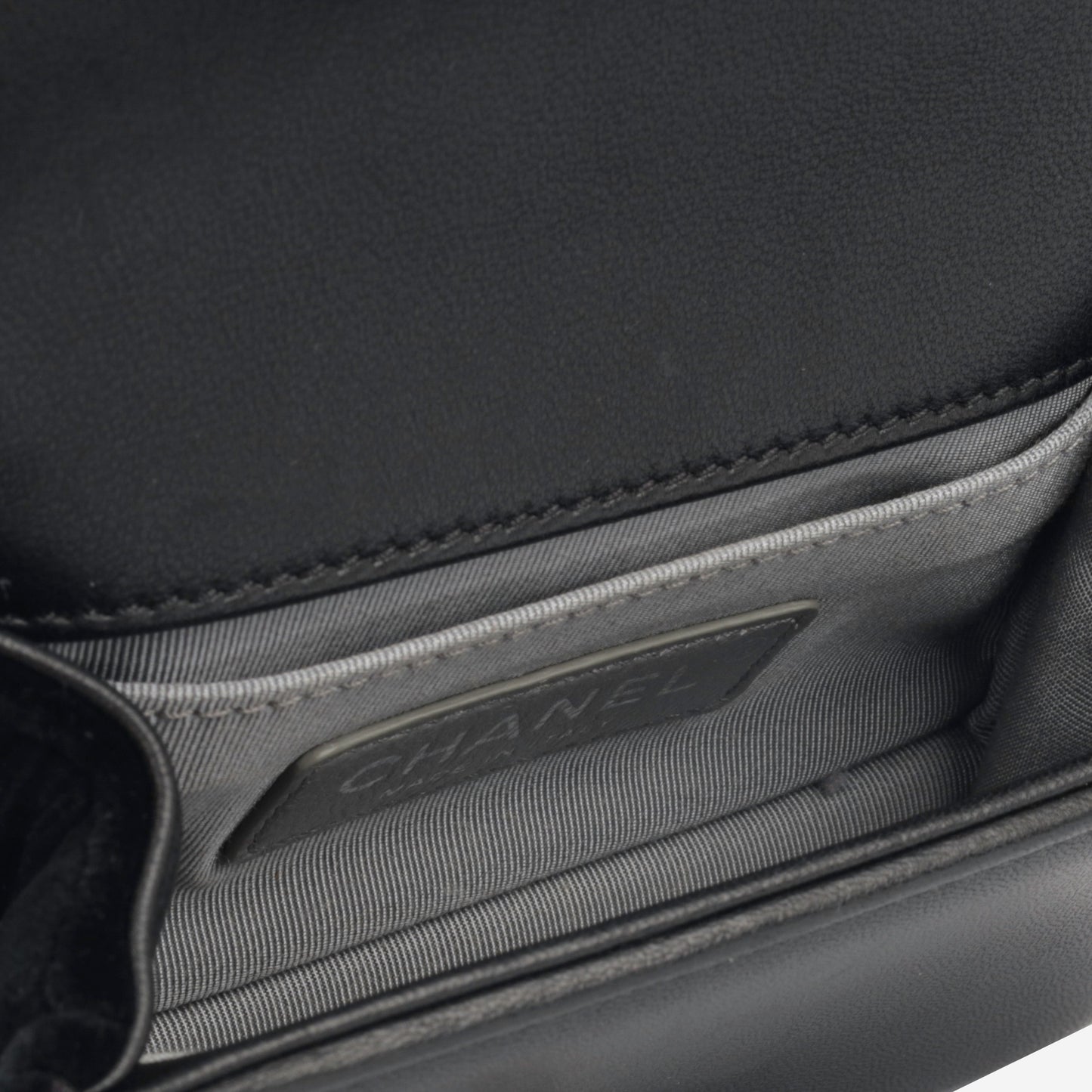 Chanel Boy Bag Shoulder Bag - Rovelle Bags