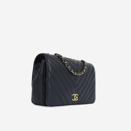 Chanel Classic Flap Shoulder Bag - Rovelle Bags