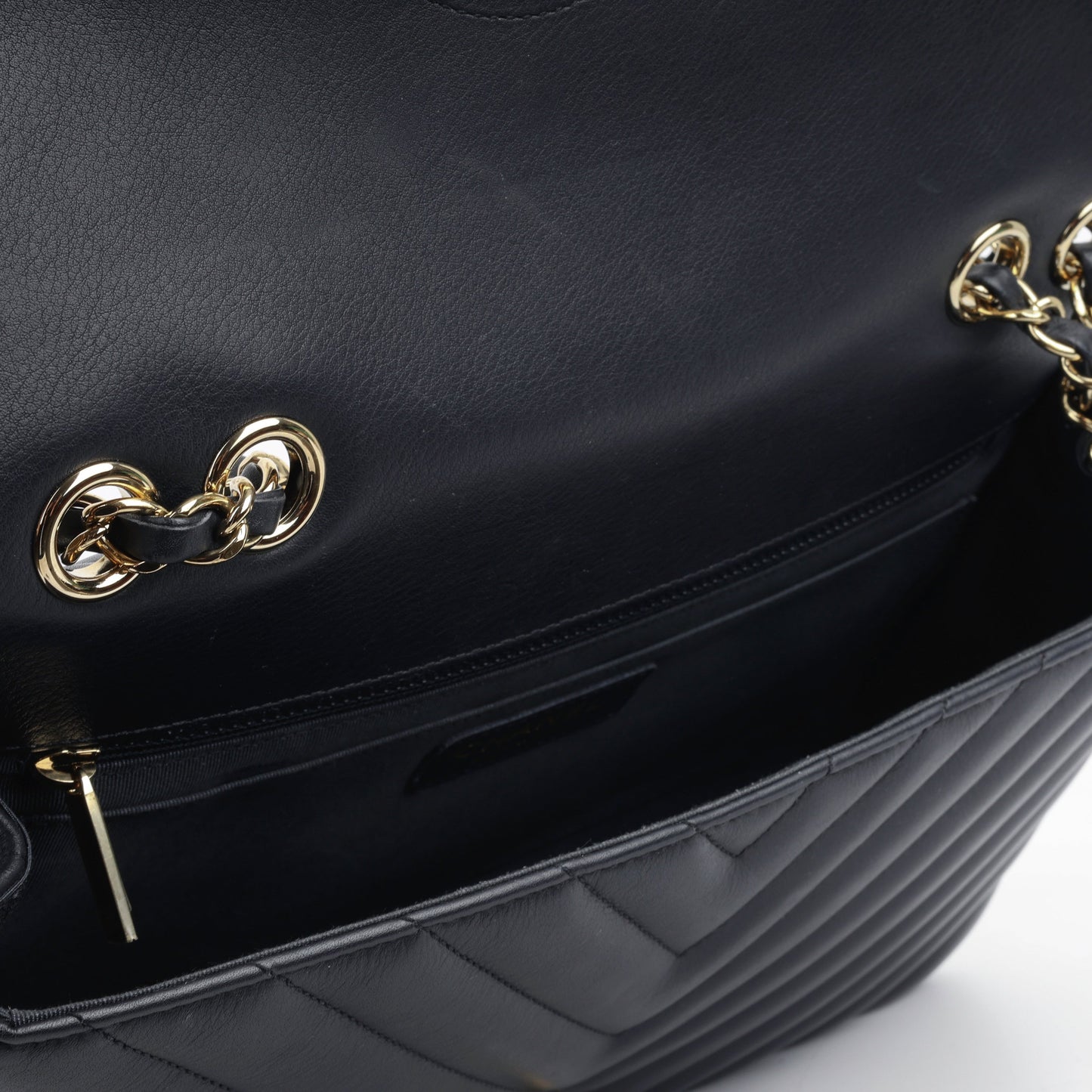 Chanel Classic Flap Shoulder Bag - Rovelle Bags