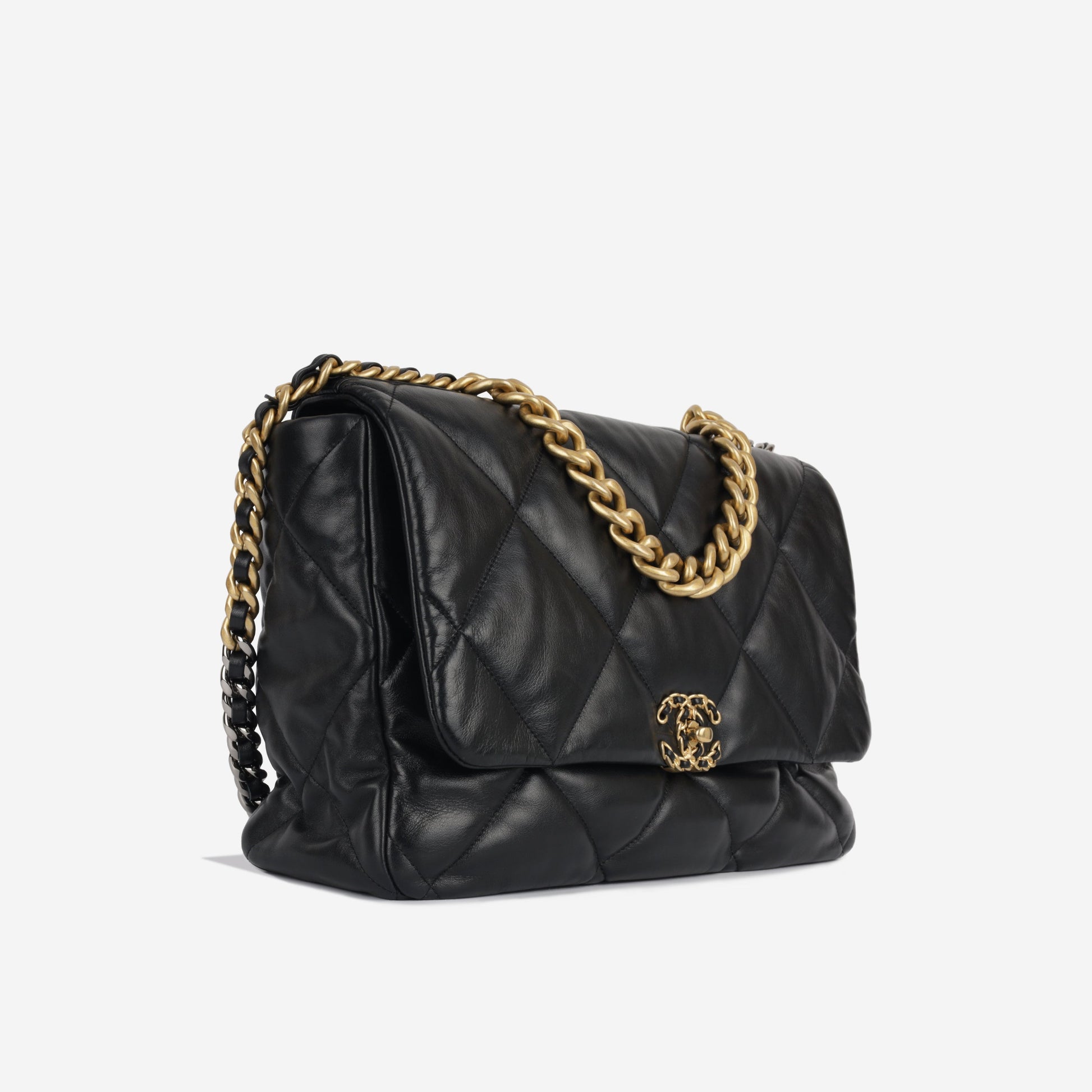 Chanel Chanel 19 Shoulder Bag - Rovelle Bags