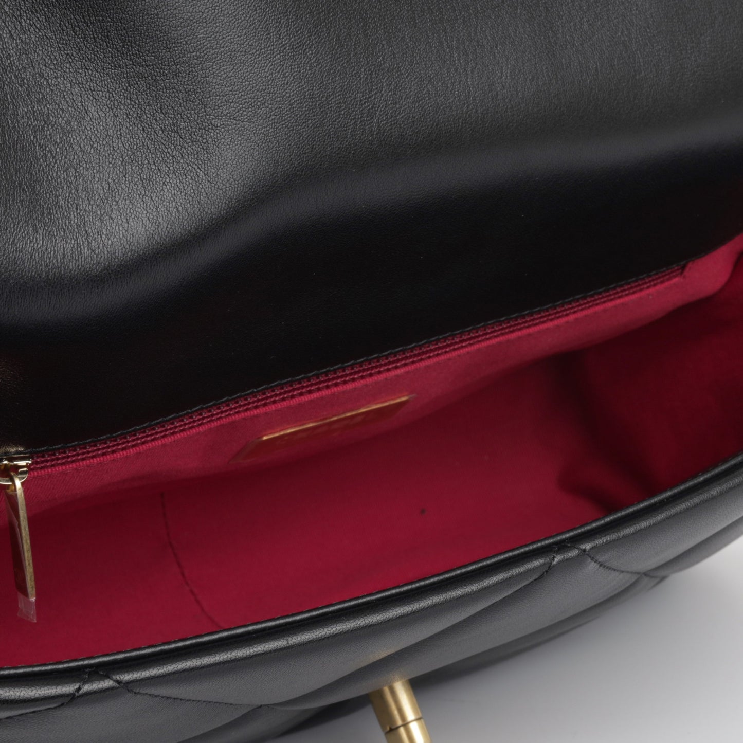 Chanel Chanel 19 Shoulder Bag - Rovelle Bags